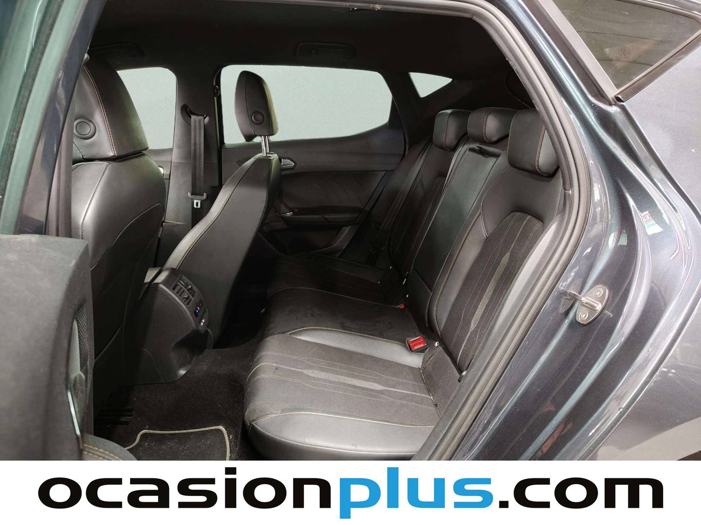 Foto asientos traseros Cupra León Cupra León 1.5 eTSI DSG (150 CV)