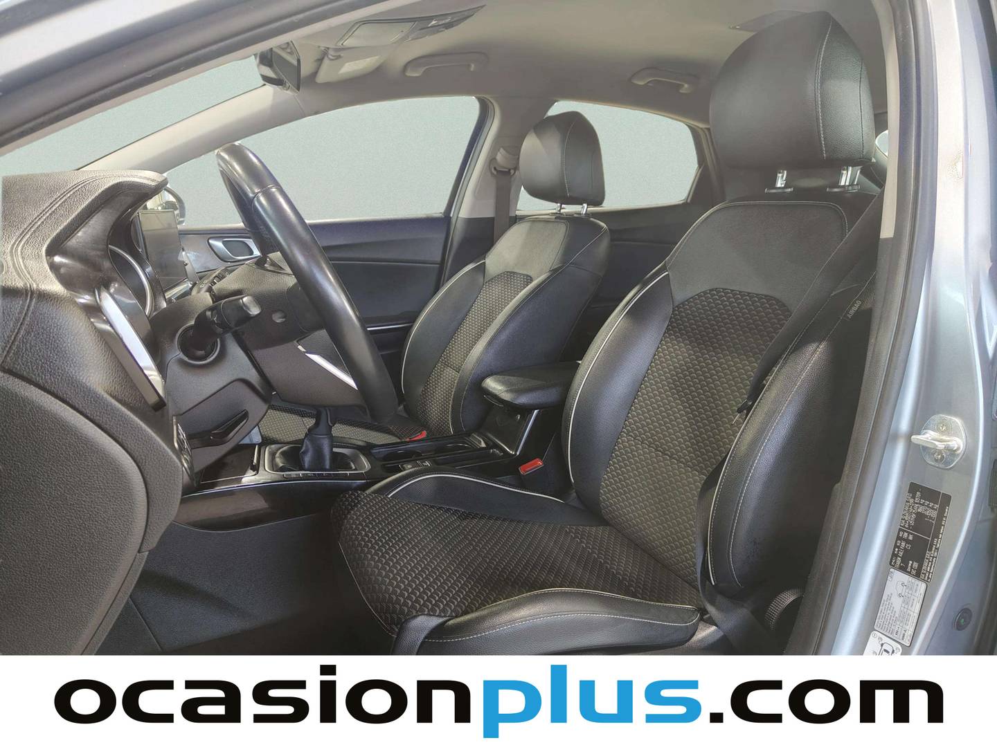 Foto KIA XCeed Kia XCeed 1.5 MHEV iMT Tech (160 CV)