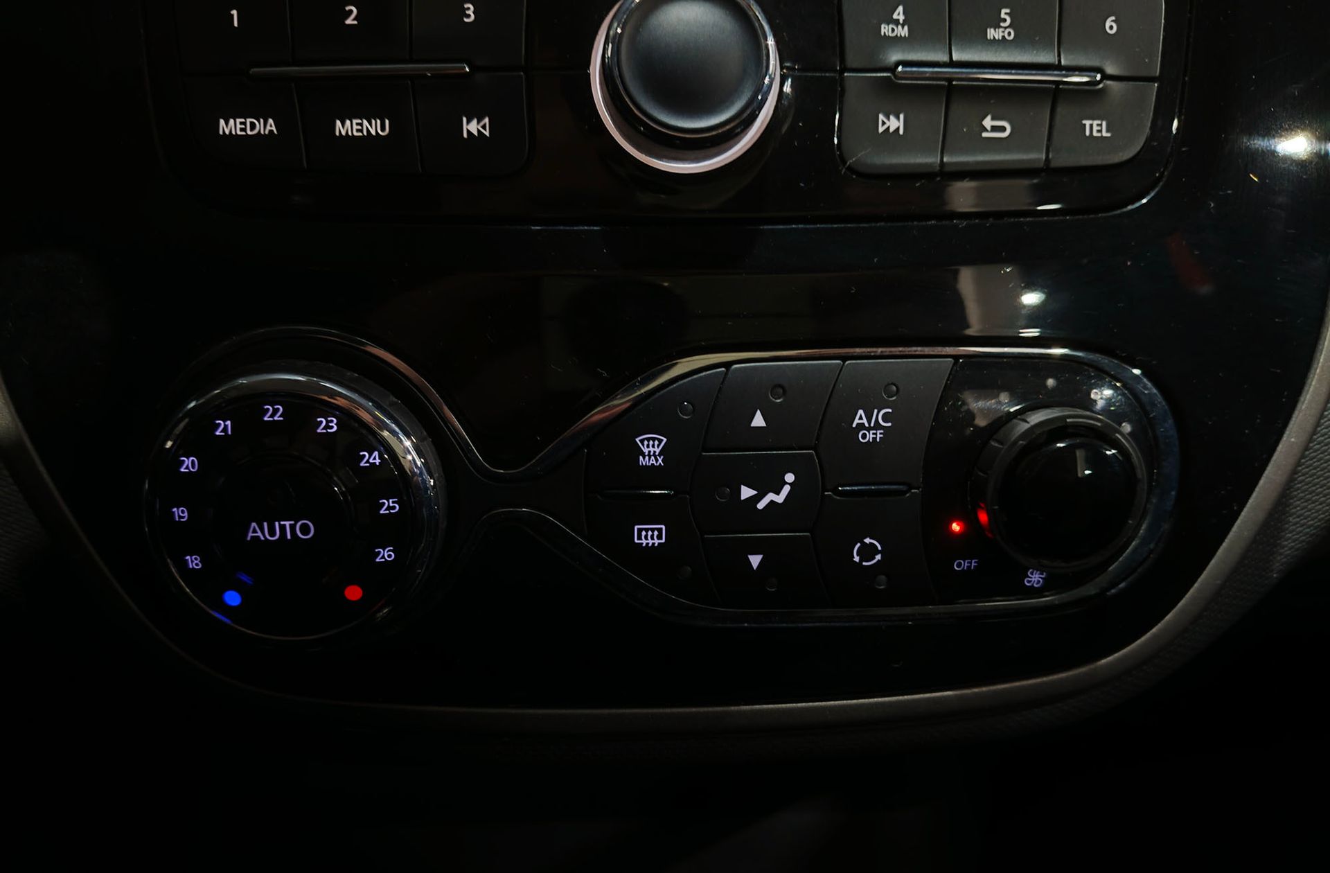 Renault Captur Intens Energy TCe EDC - foto 24