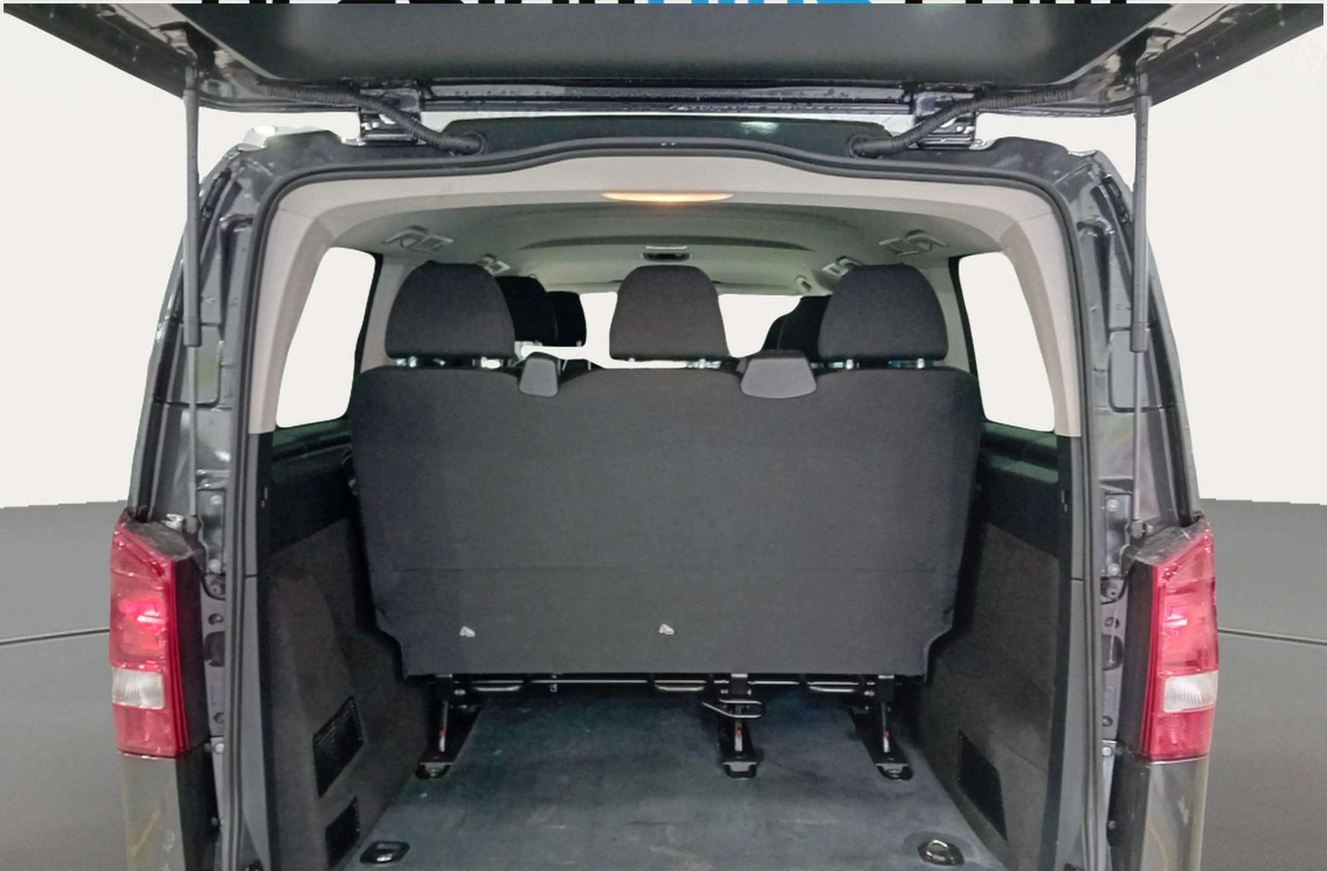 Mercedes-Benz Vito 114 CDI Tourer Pro Larga 9 plazas - foto 16