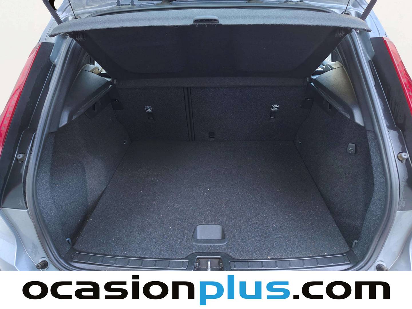 Fotos maletero Volvo XC40 Volvo XC40 T2 Momentum Core (129 CV)