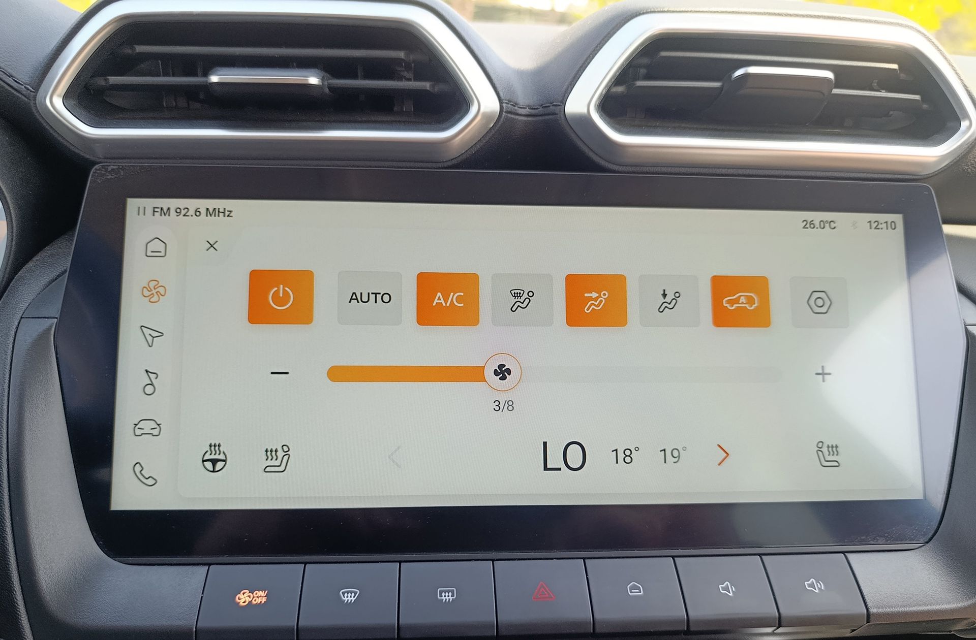 MG ZS 1.5 Hybrid+ Luxury - foto 31