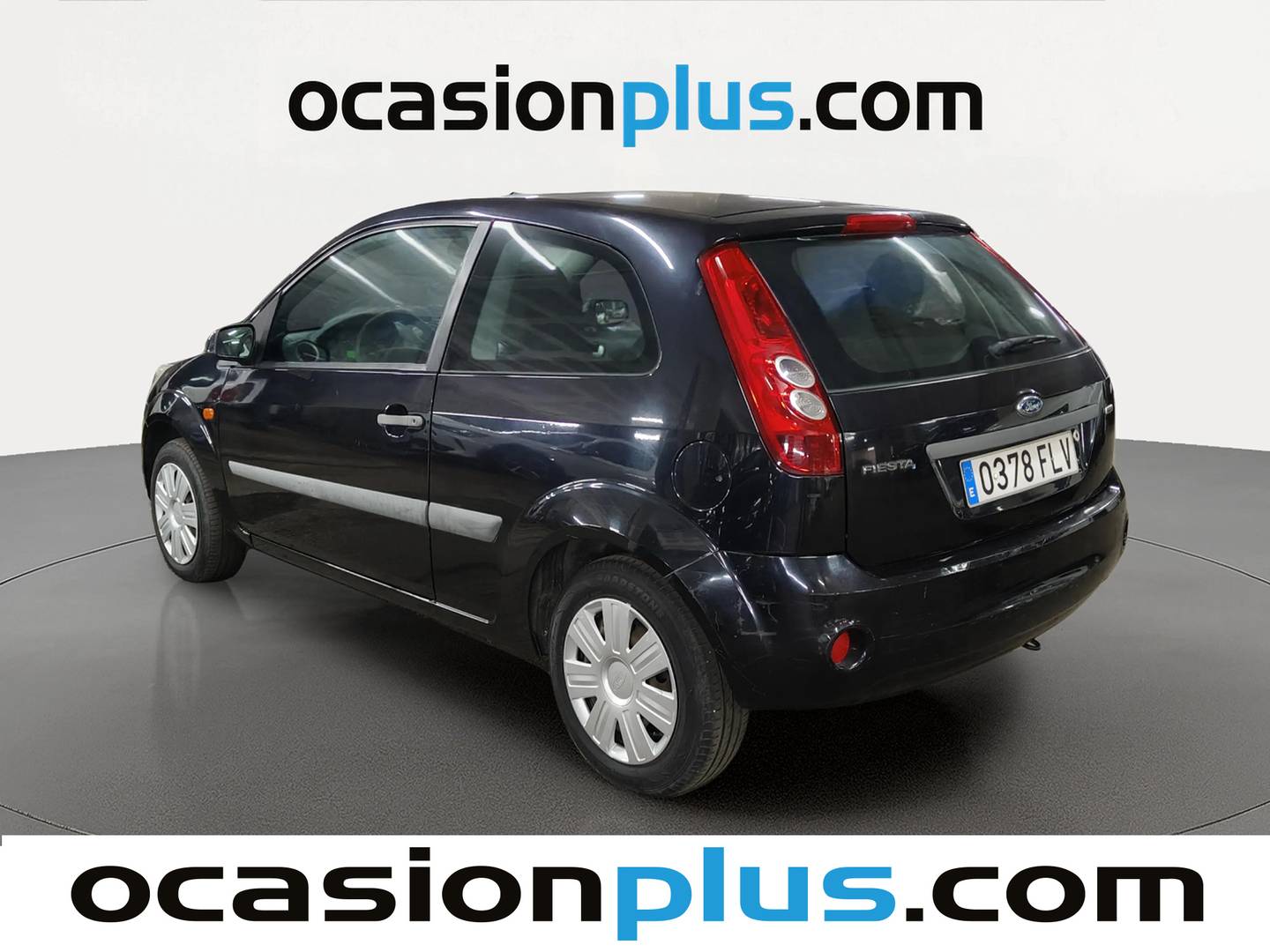 Foto trasera Ford Fiesta Ford Fiesta 1.6 TDCi Newport Coupé (90 CV) derecha