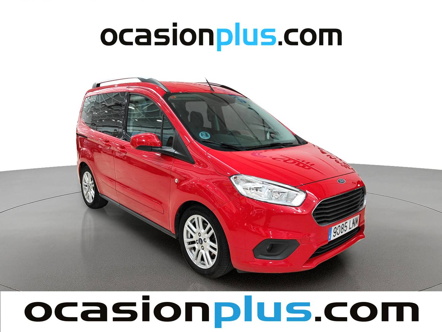 Foto delantera Ford Tourneo Courier Ford Tourneo Courier 1.5 TDCi Titanium (100 CV) derecha