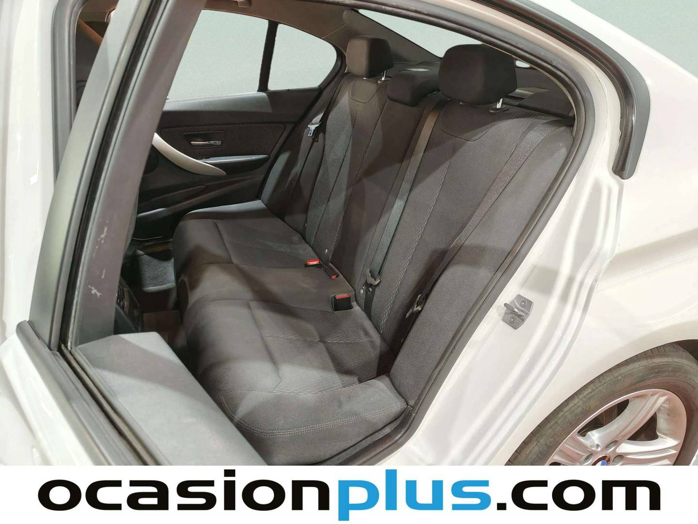 Foto BMW Serie 3 BMW Serie 3 318d (143 CV)