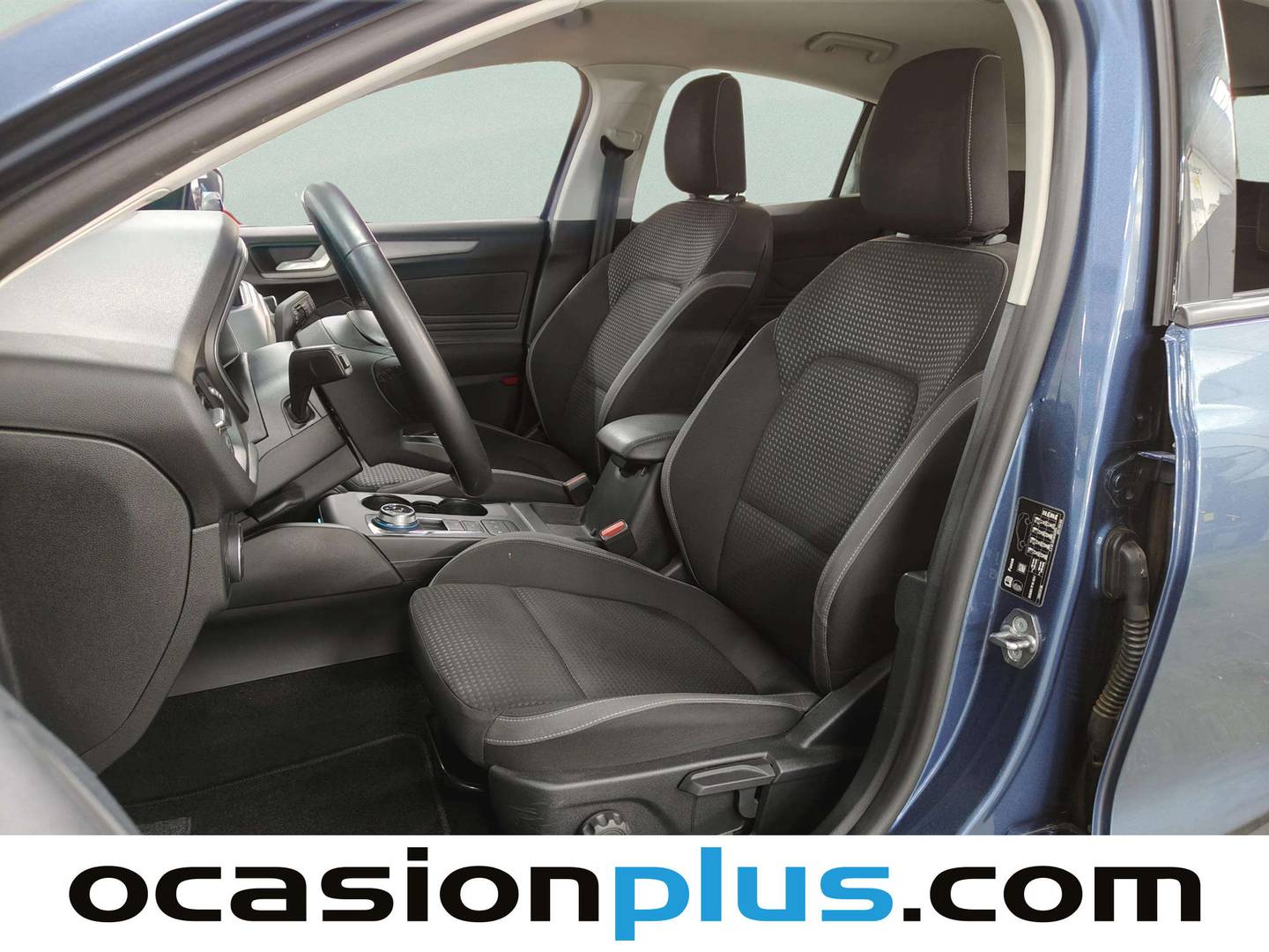 Foto asientos delanteros Ford Focus Ford Focus 1.5 Ecoblue Trend+ Auto (120 CV)