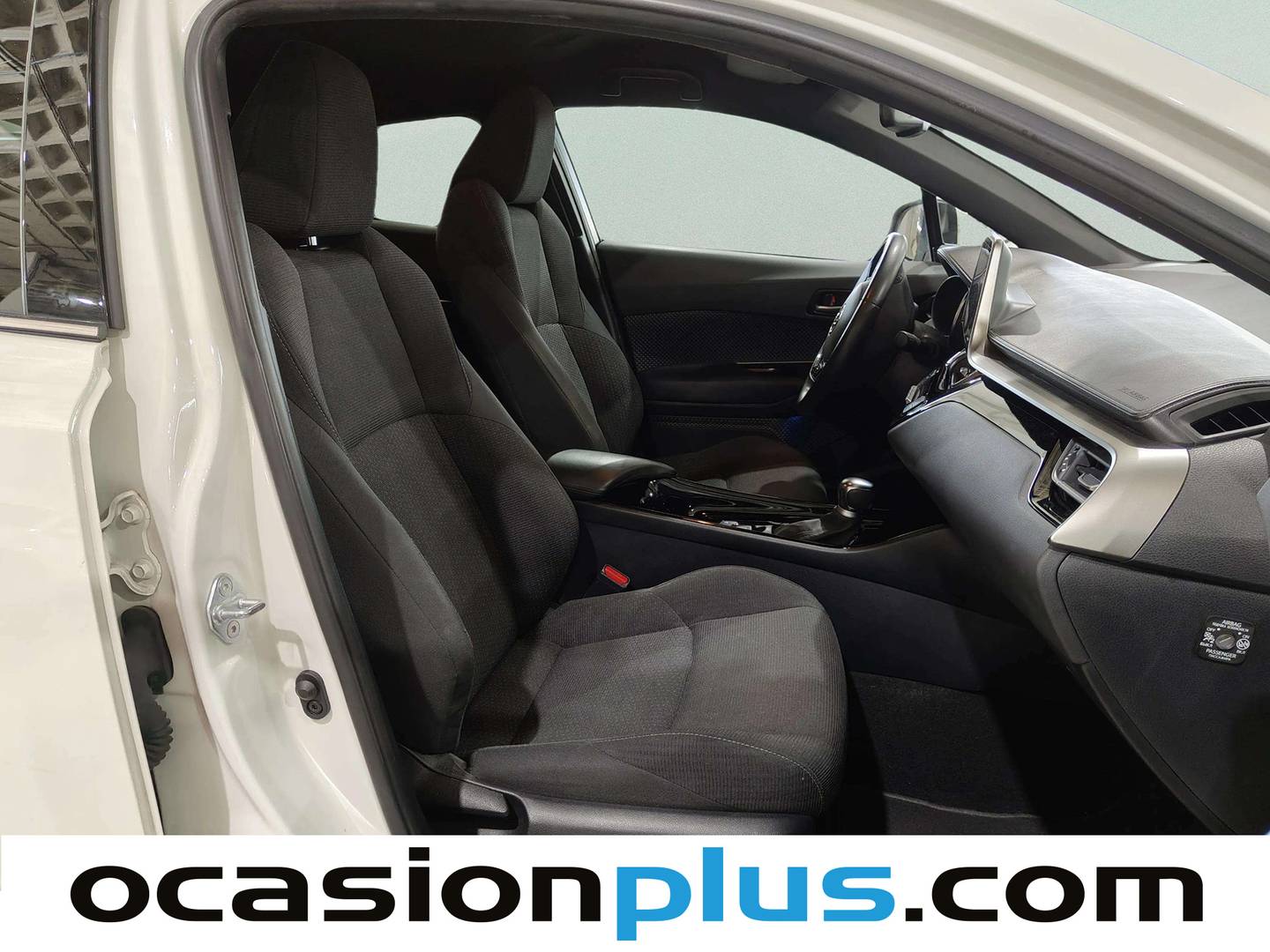 Toyota C-HR Toyota C-HR 1.8 125H Advance (122 CV) híbrido