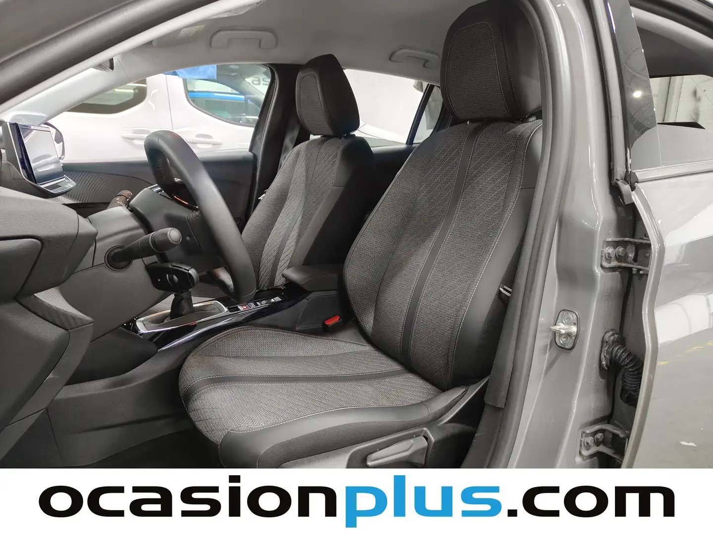 Foto Peugeot 208 Peugeot 208 PureTech 100 Allure (100 CV)