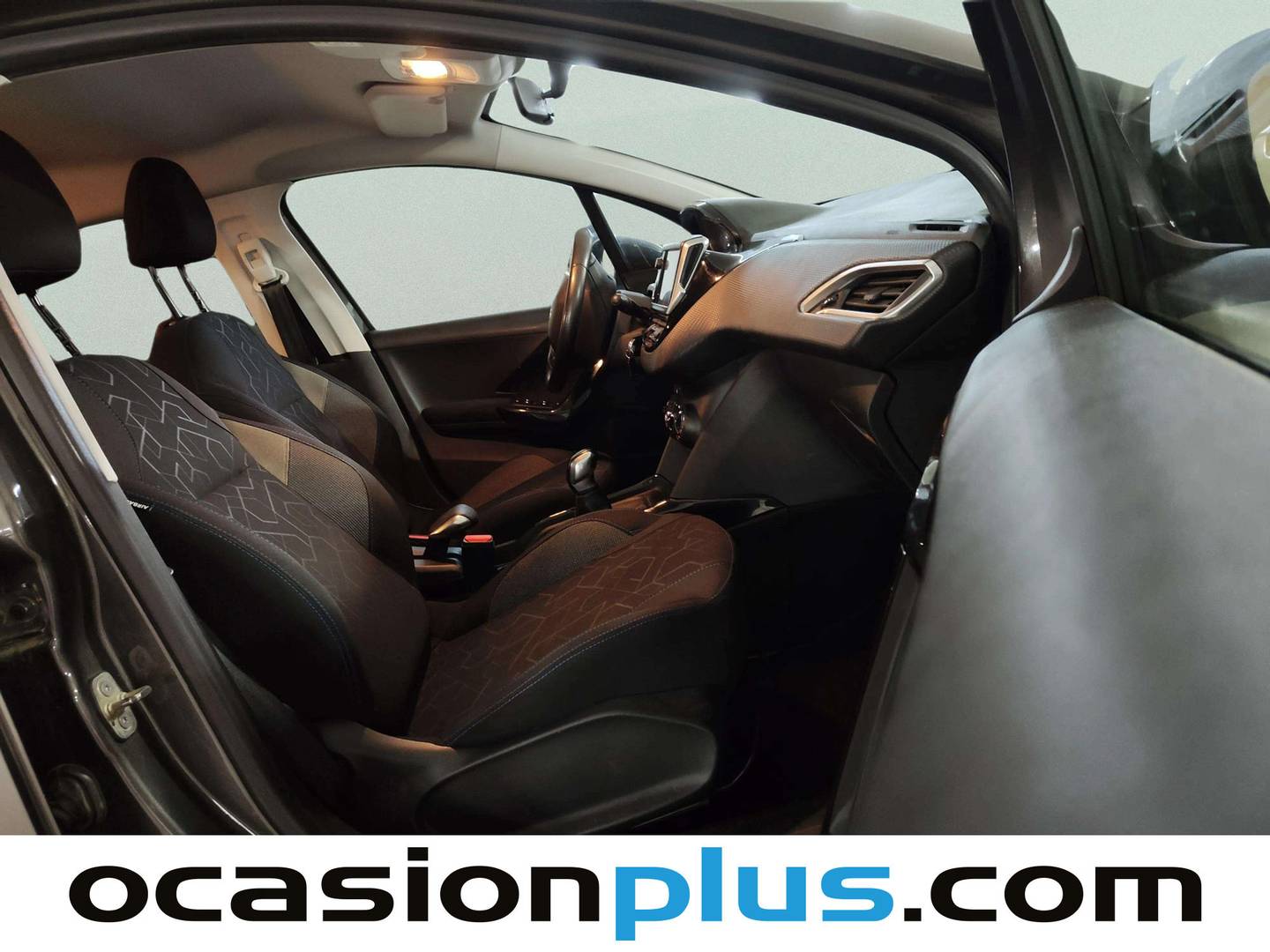 Peugeot 2008 Peugeot 2008 BlueHDi 100 Signature (100 CV) km 0