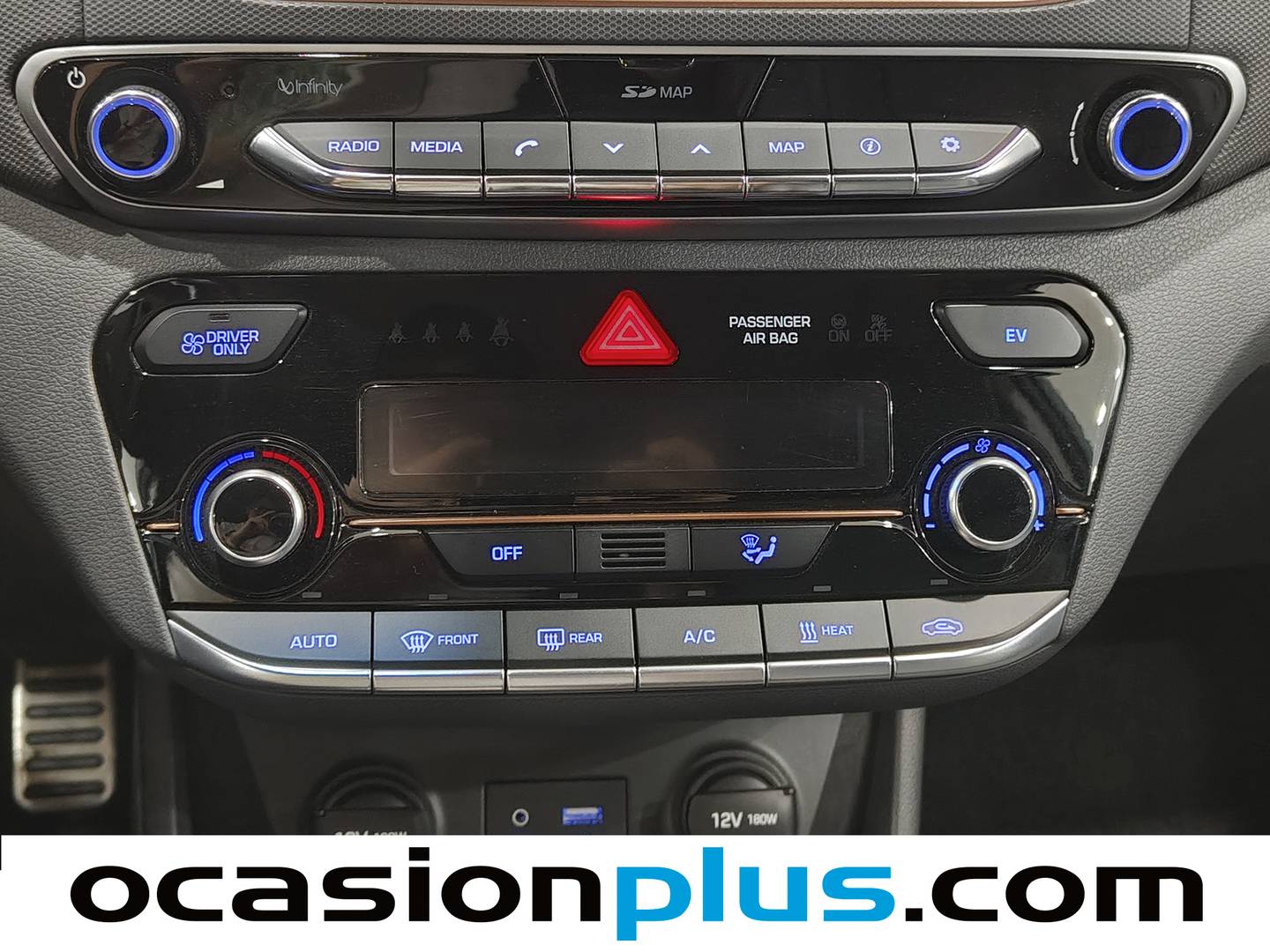 Foto Hyundai IONIQ Hyundai Ioniq EV Style (120 CV)