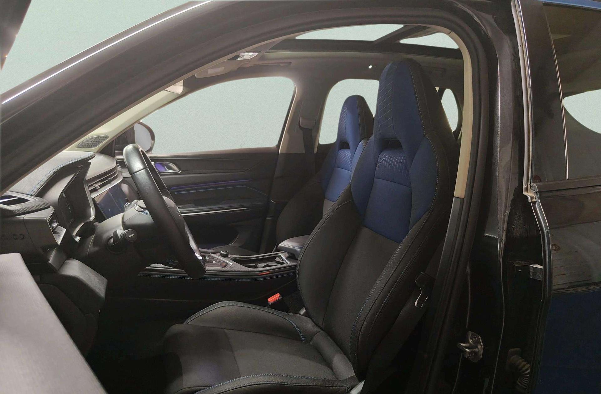 Lynk & Co 01 1.5 PHEV - foto 18