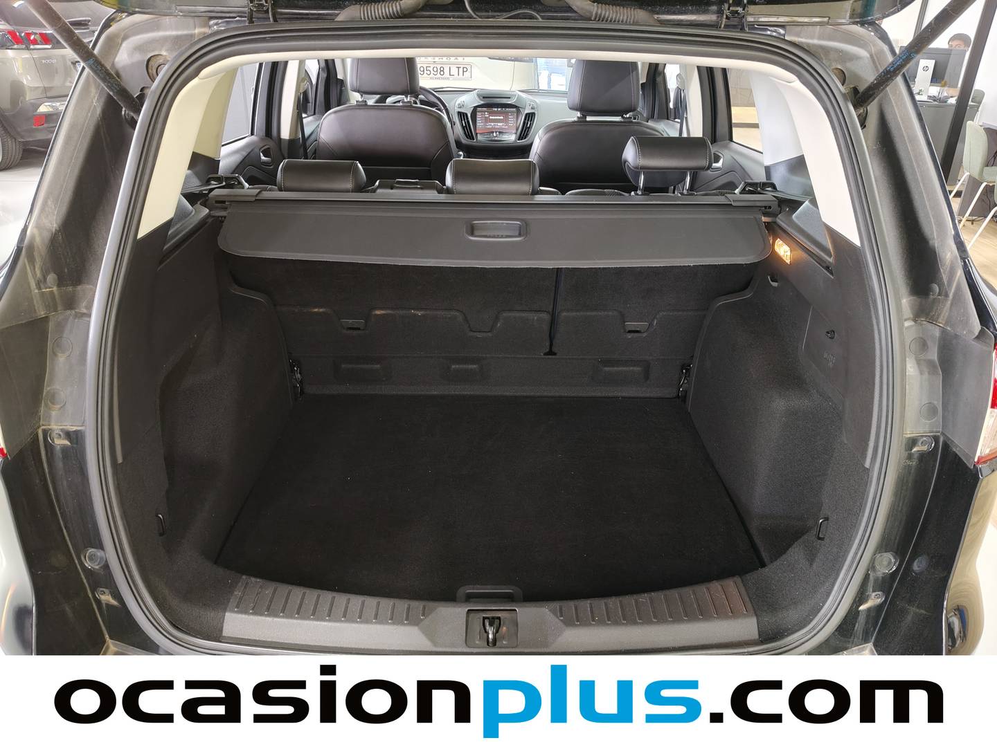 Foto asientos delanteros Ford Kuga Ford Kuga 2.0 TDCI S&S Titanium 4x2 (120 CV)