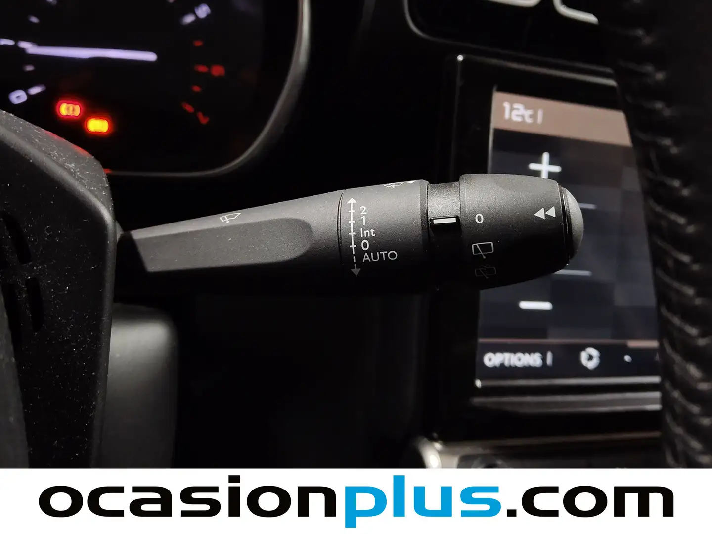 Foto Citroën C3 Aircross Citroen C3 Aircross PureTech 130 Shine Pack EAT6 (131 CV)