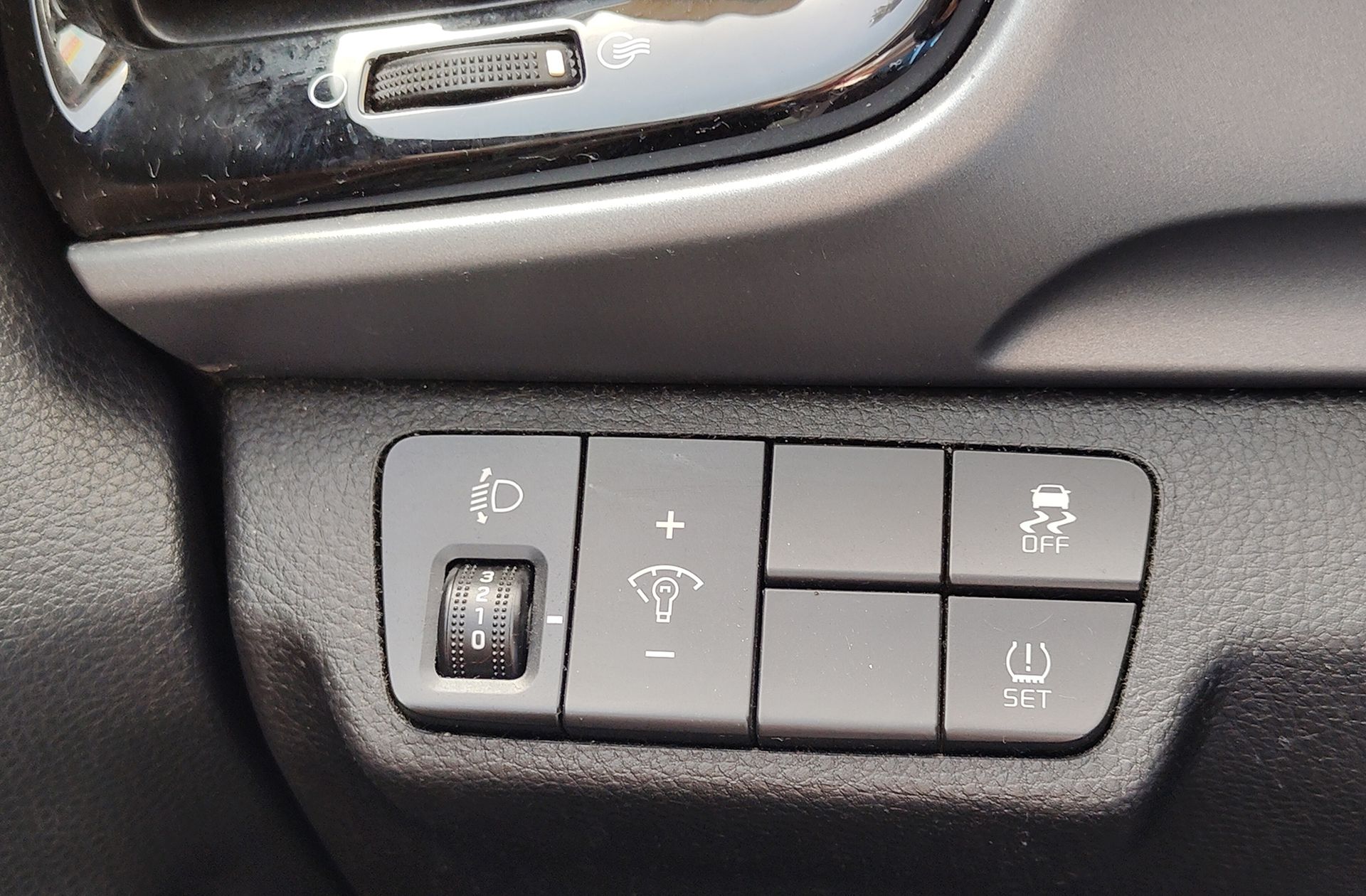 Kia Stonic 1.0 T-GDi Drive - foto 24