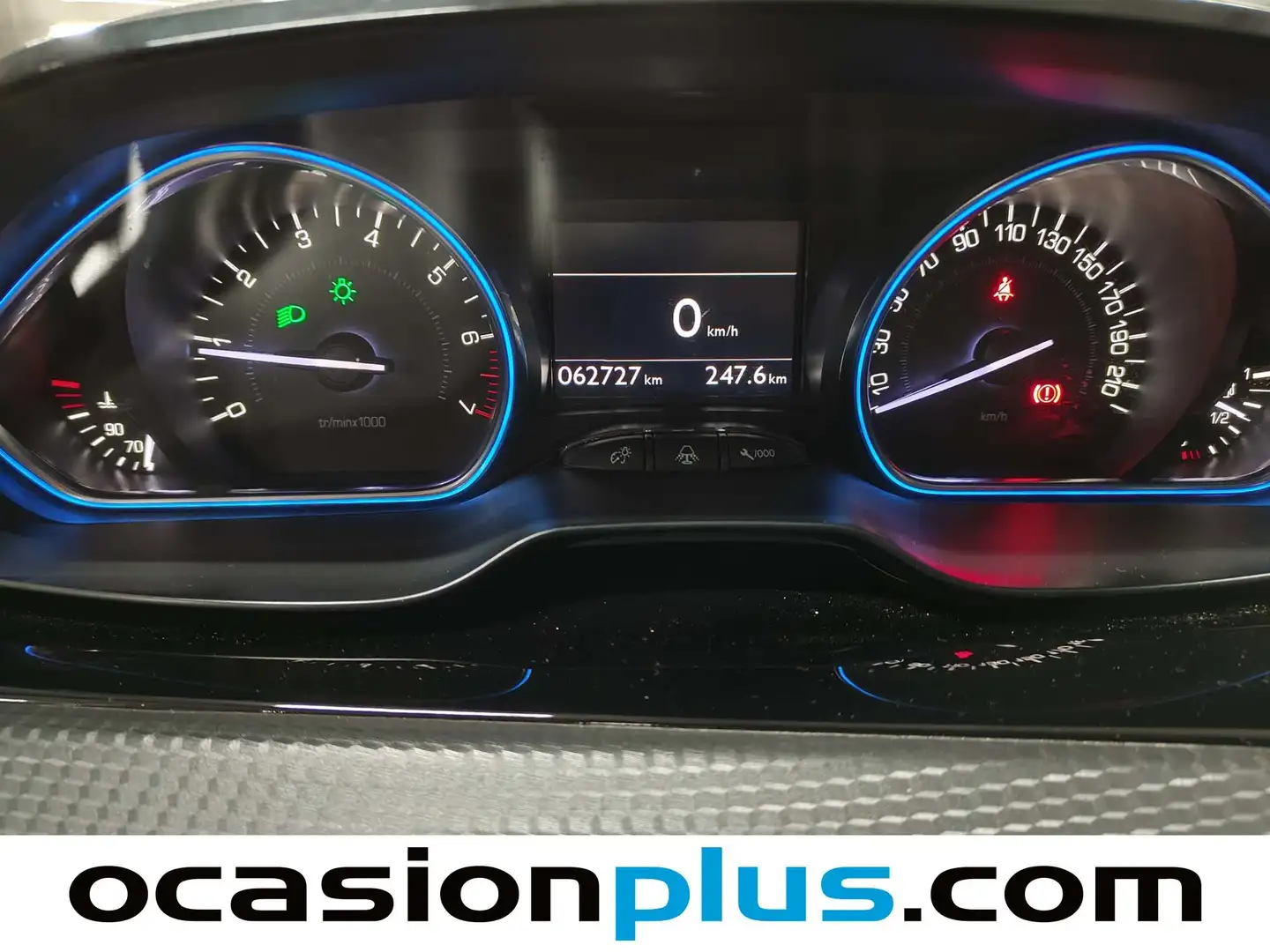 Foto Peugeot 2008 Peugeot 2008 PureTech 130 S&S Allure (130 CV)