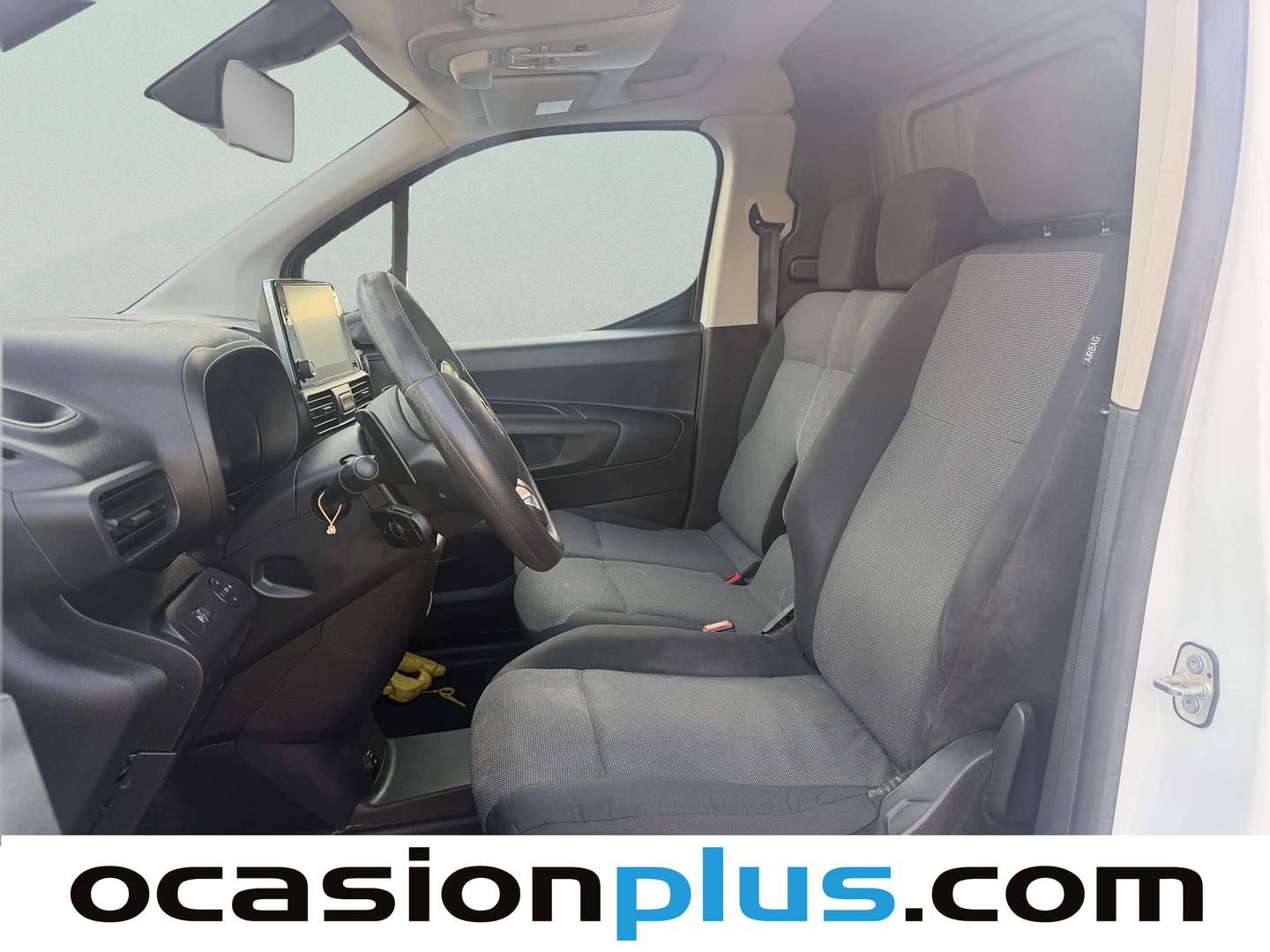 Foto asientos delanteros Citroën Berlingo Citroën Berlingo Furgon BlueHDi 130 Driver Talla M EAT8 (131 CV)