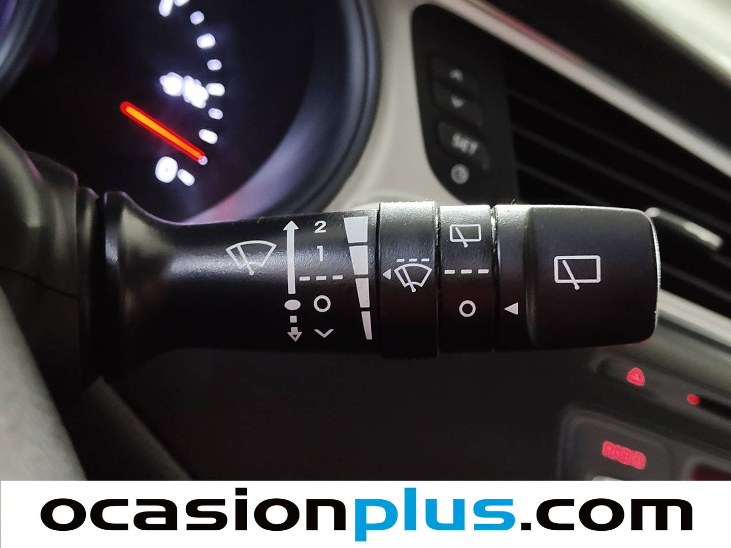 Paquetes del KIA Ceed KIA Ceed 1.4 CRDi WGT Business (90 CV)