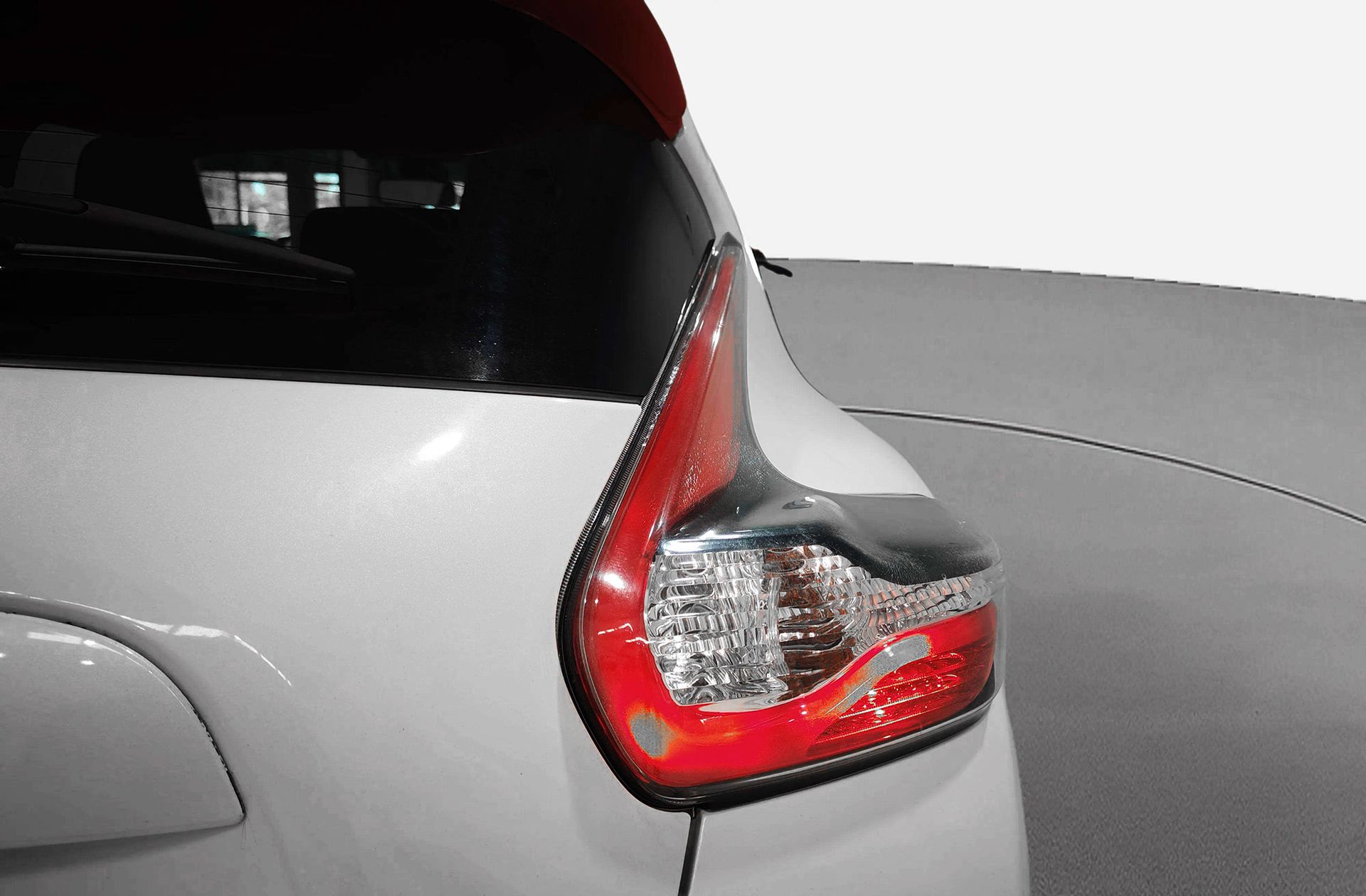Nissan Juke 1.6 DIG-T Nismo RS 4x4 XTronic - foto 20