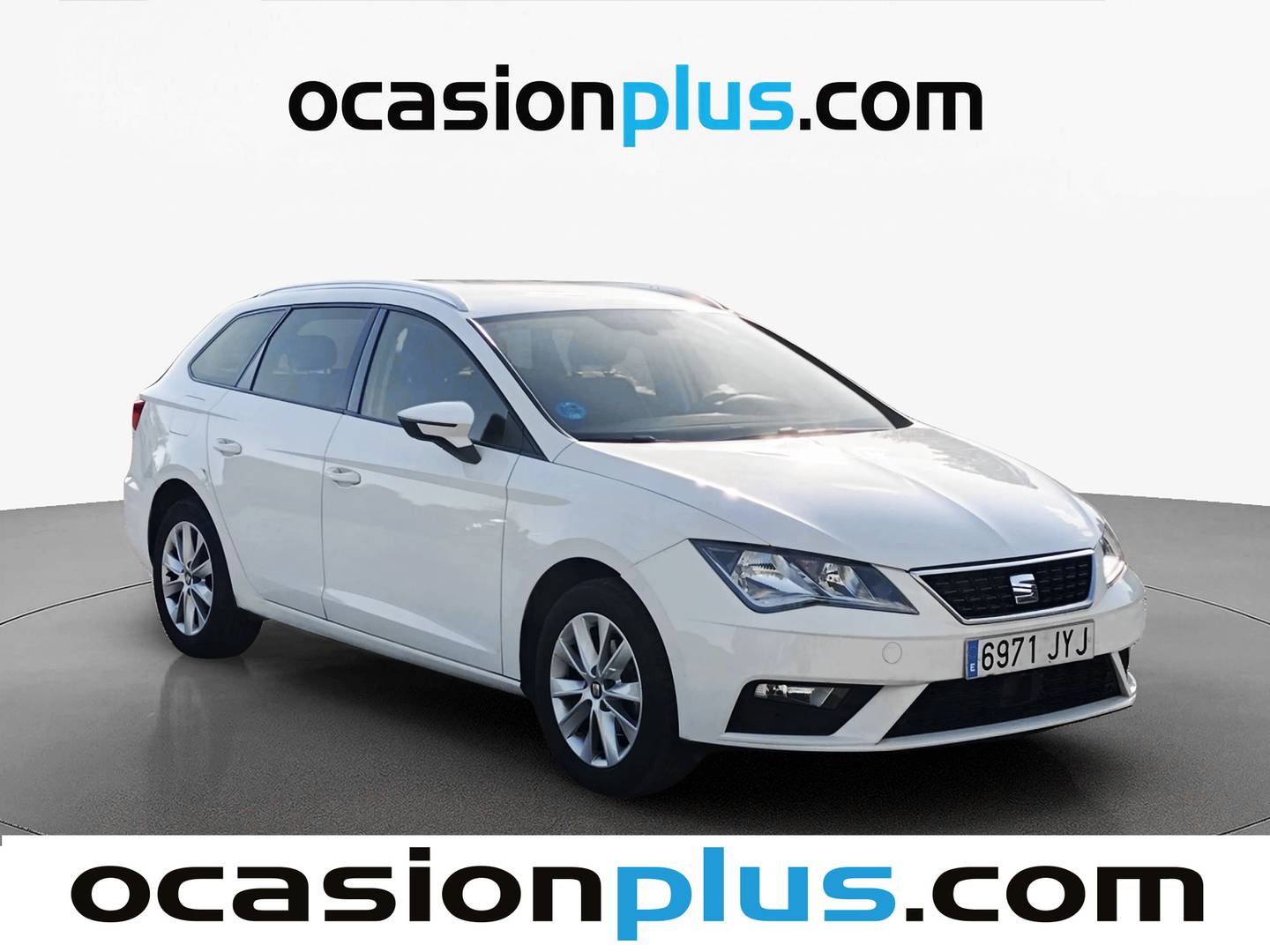 Foto delantera Seat León Seat León ST ST 1.2 TSI S&S Style Plus (110 CV) derecha