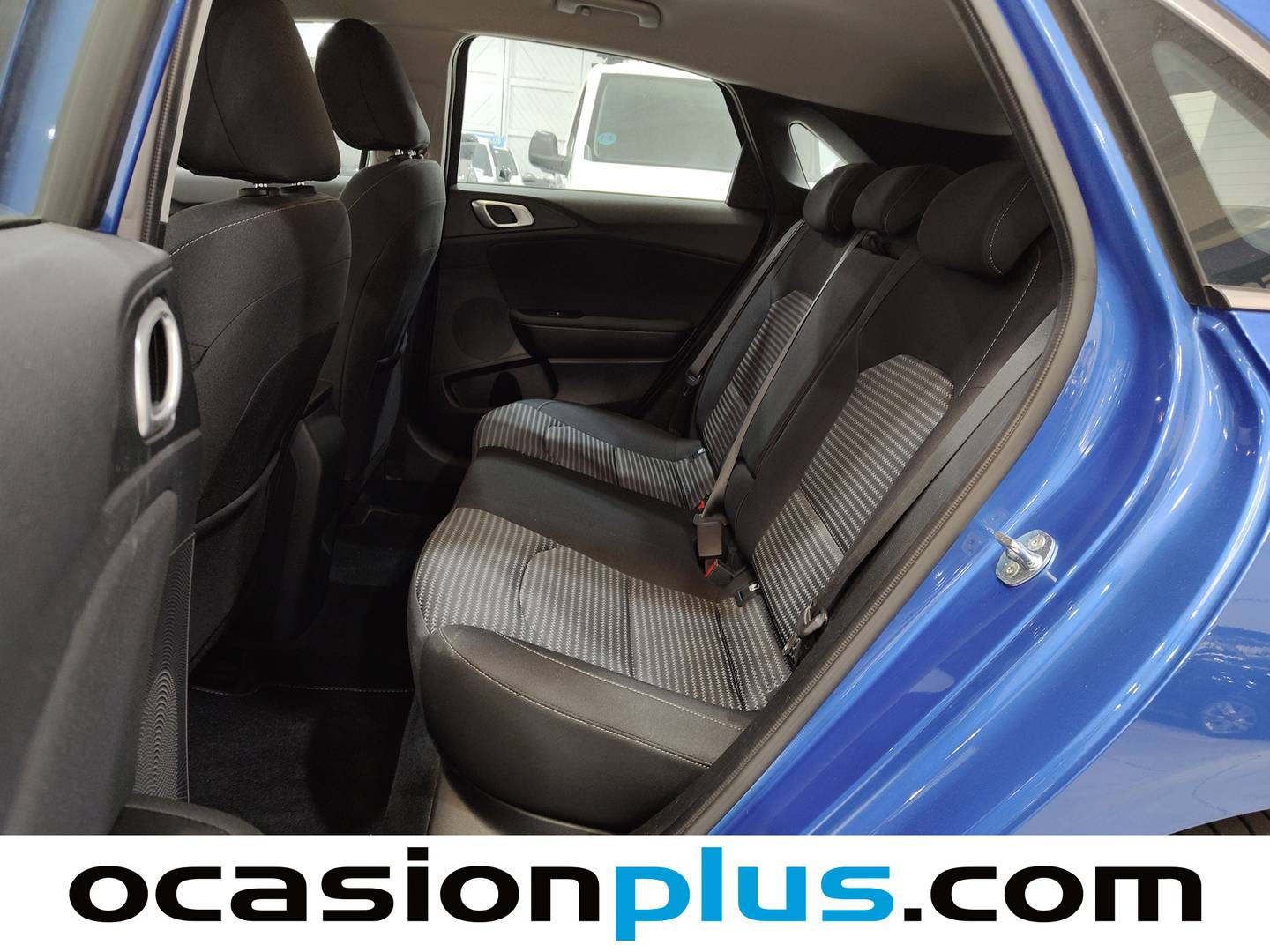 Foto asientos traseros KIA Ceed KIA Ceed 1.0 T-GDI Drive (100 CV)
