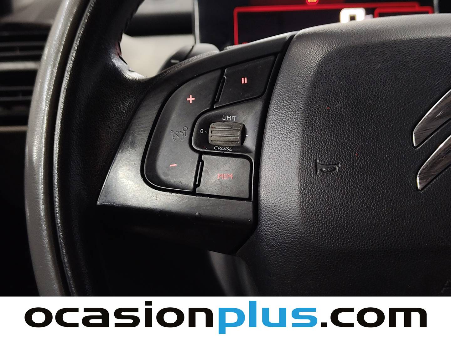 Extras del Citroën C4 Cactus Citroën C4 Cactus BlueHDi 100 Feel ETG6 (100 CV)