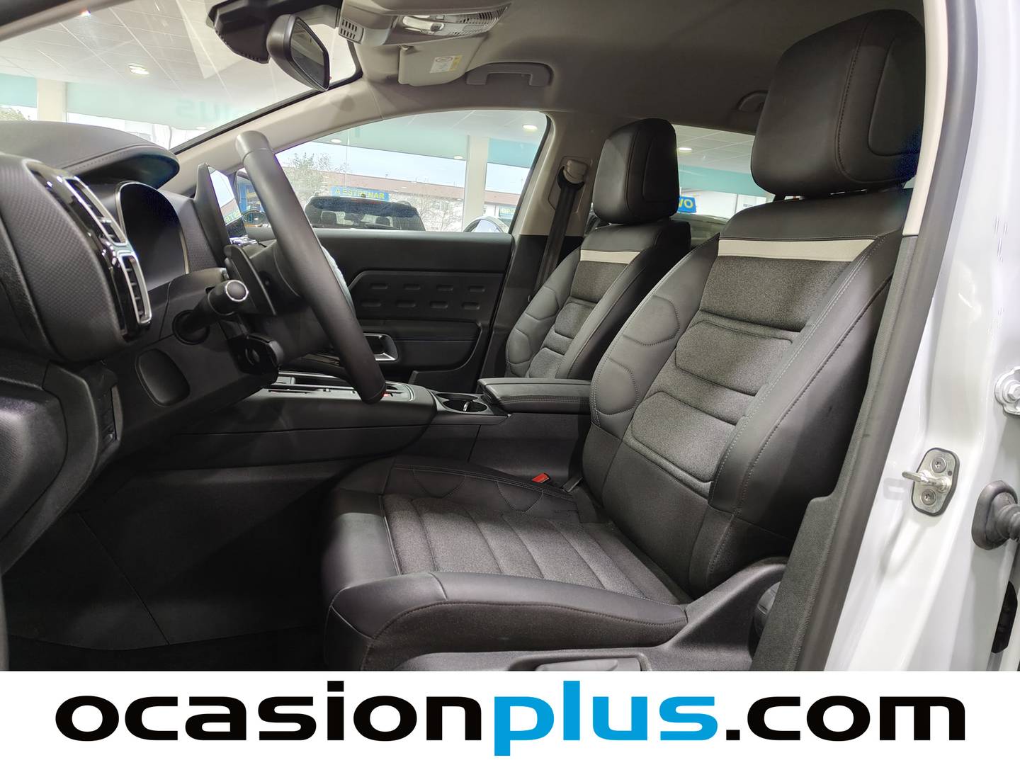 Foto asientos delanteros Citroën C5 Aircross Citroen C5 Aircross BlueHDi 130 S&S Plus EAT8 (131 CV)