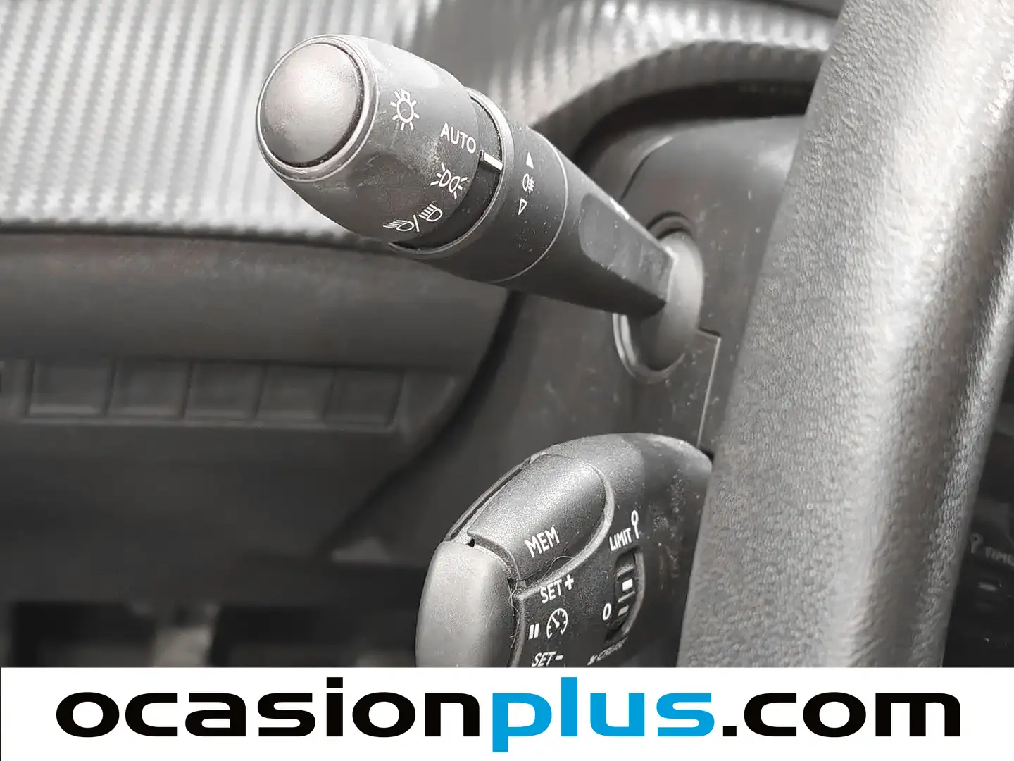 Foto Peugeot 2008 Peugeot 2008 PureTech 100 S&S Active (100 CV)