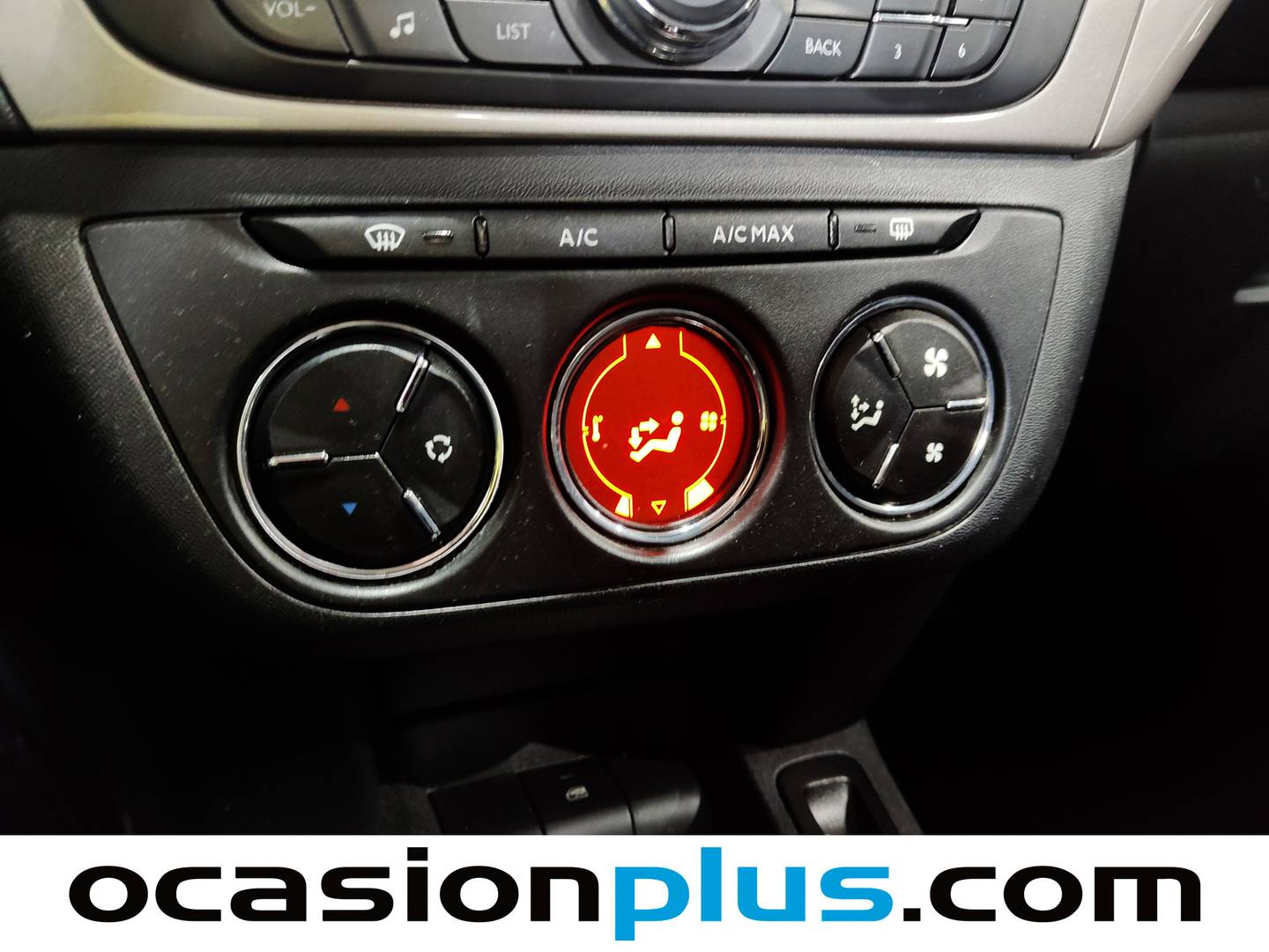 Equipamiento del Citroën C-Elysée Citroën C-Elysee 1.6 VTi Exclusive (115 CV)