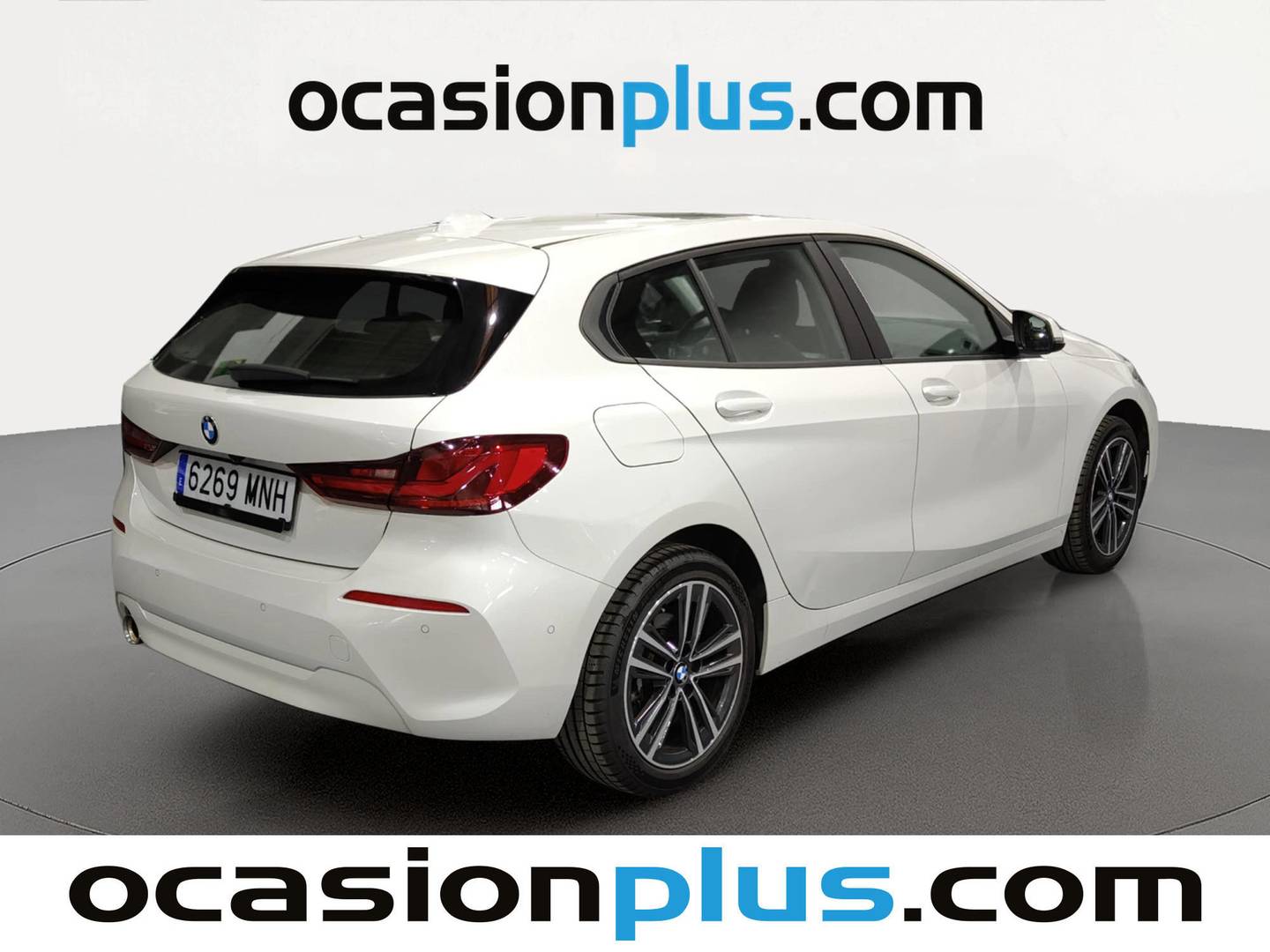 Foto trasera BMW Serie 1 BMW Serie 1 118i (136 CV) izquierda