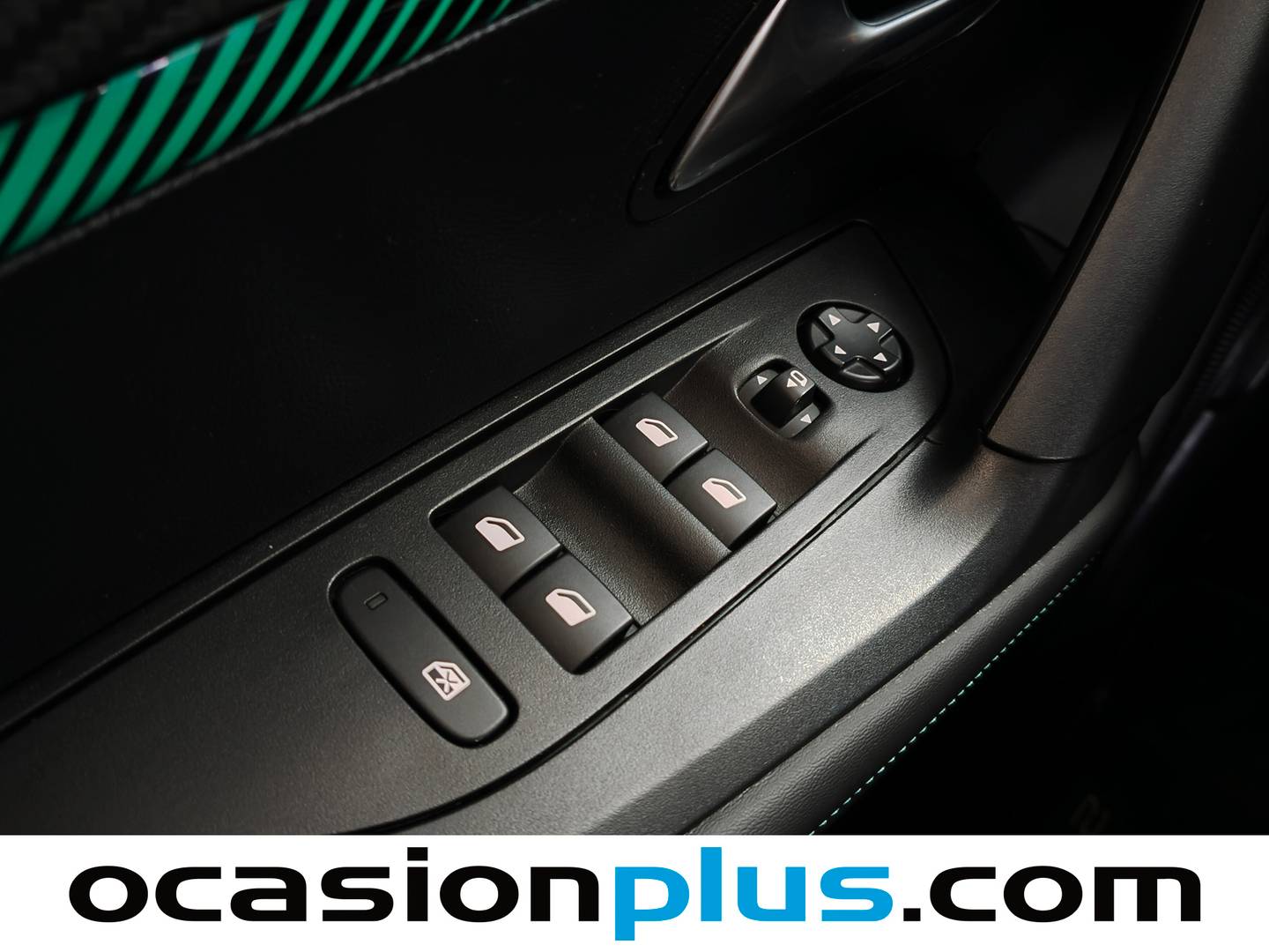 Peugeot 2008 Peugeot 2008 PureTech 130 S&S Allure EAT8  (130 CV) de segunda mano