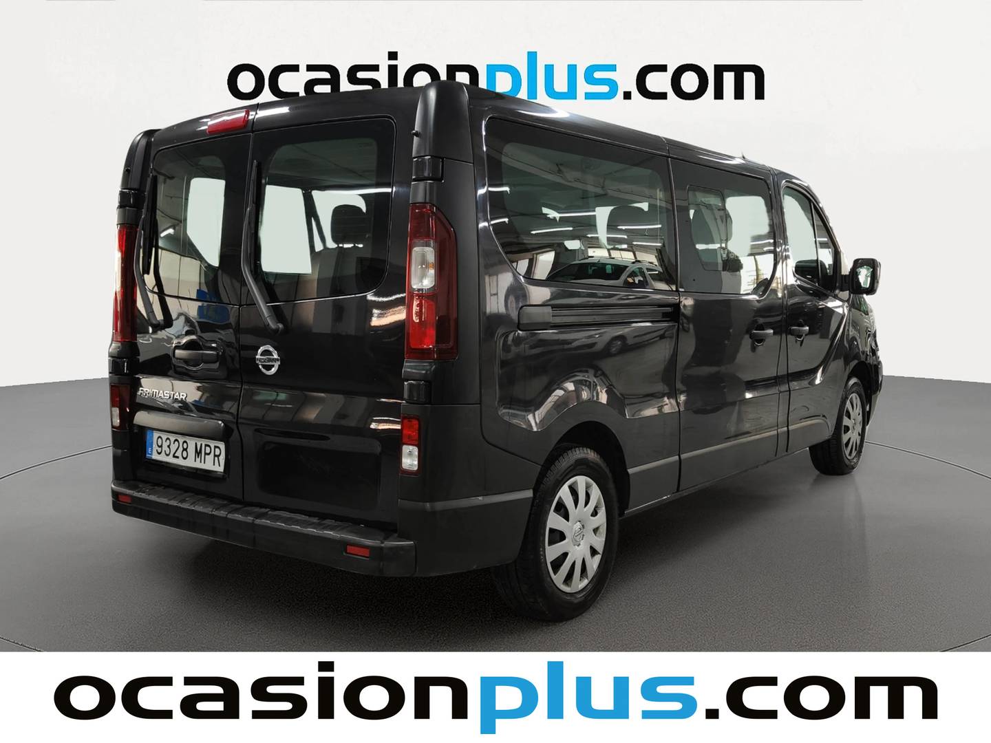 Foto trasera Nissan Primastar Nissan Primastar 2.0 dCi L2H1 Go (150 CV) 9 Plazas derecha