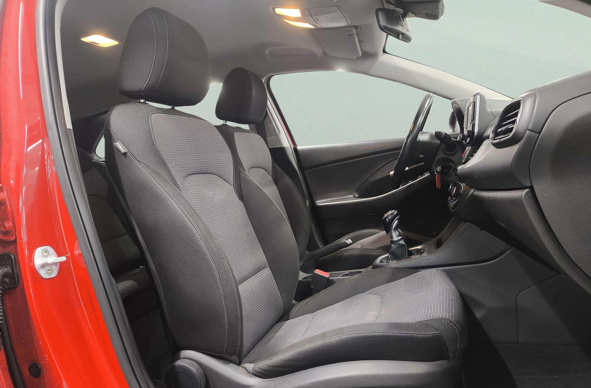 Hyundai i30 1.0 T-GDi Essence - foto 14