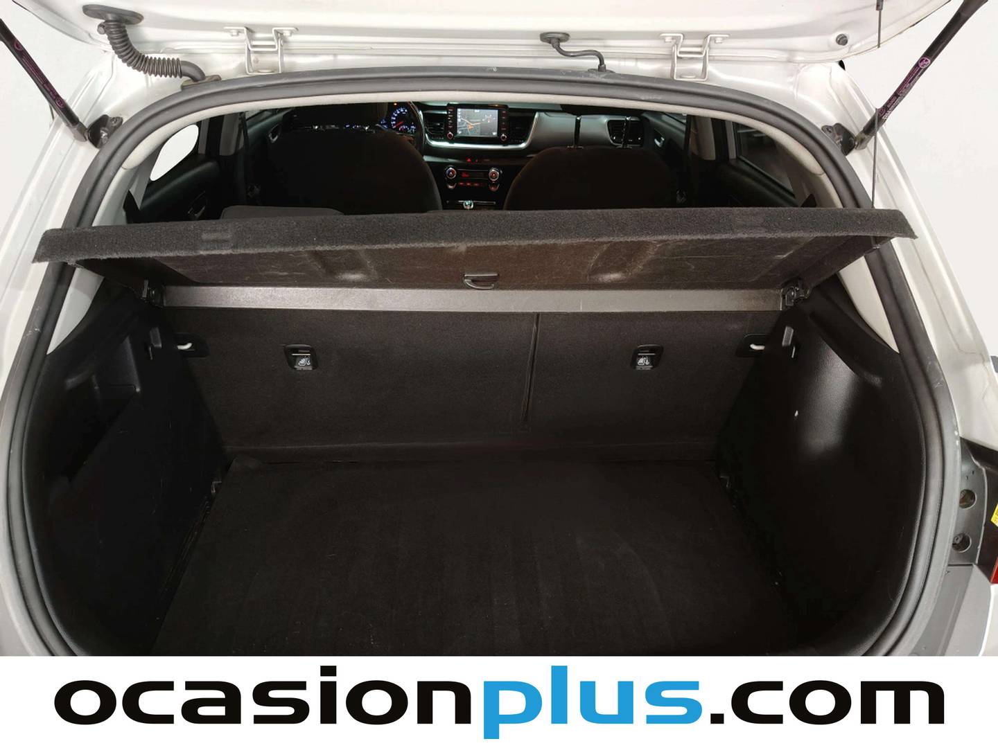 Fotos maletero KIA Stonic KIA Stonic 1.0 T-GDi Drive (100 CV)