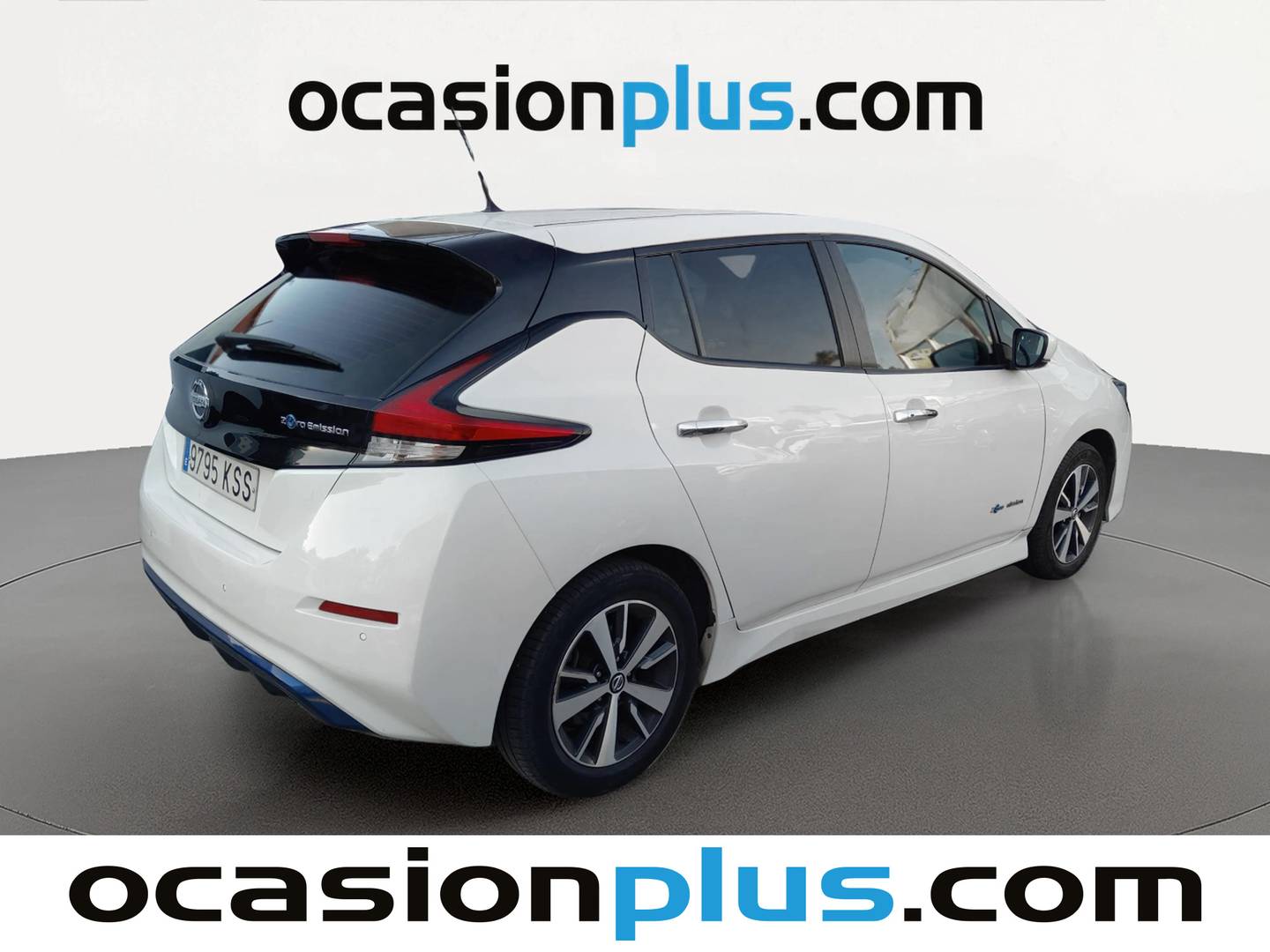 Foto trasera Nissan LEAF Nissan Leaf 40kWh Acenta (150 CV) derecha