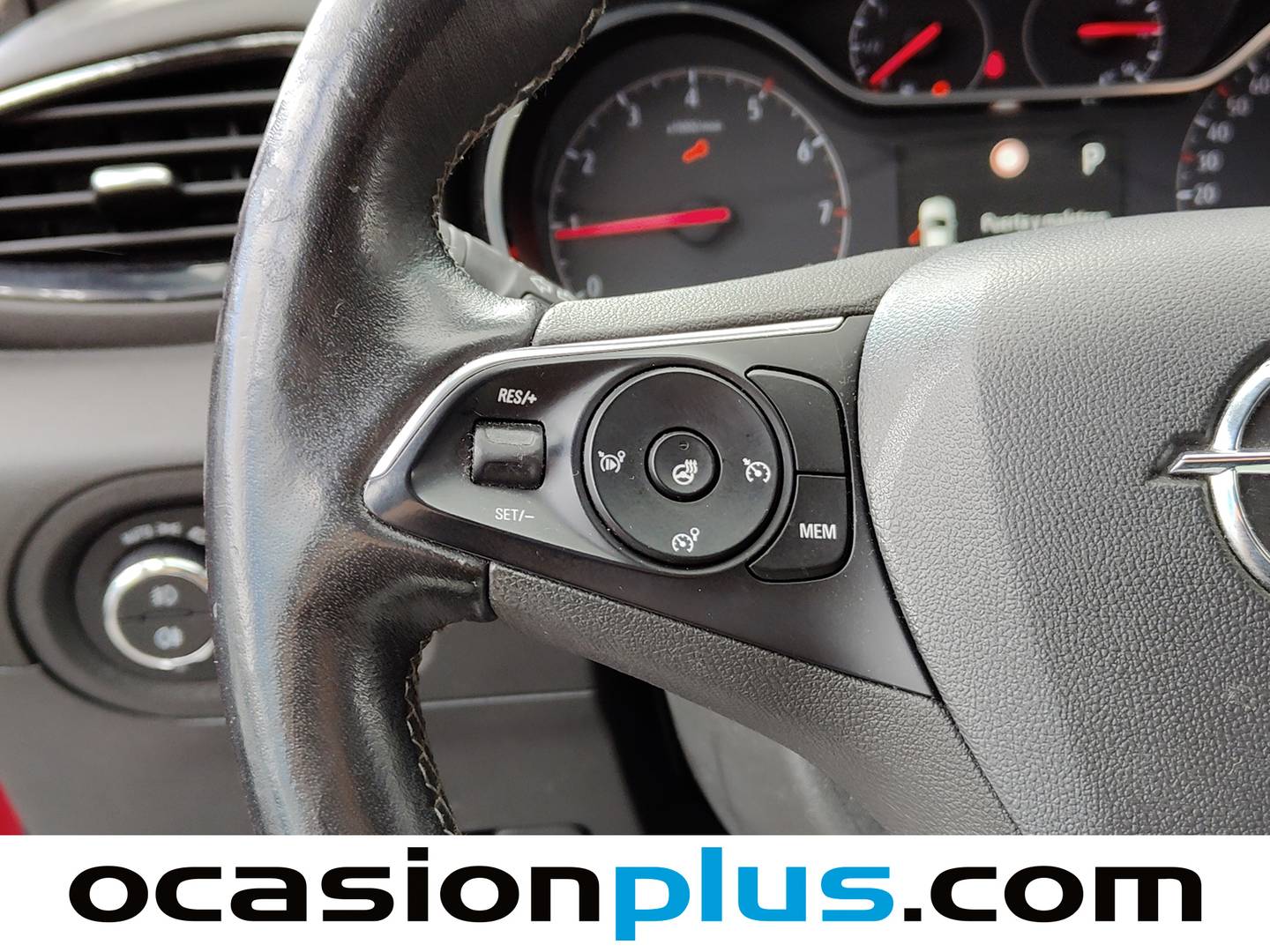 Foto Opel Grandland X Opel Grandland X 1.5 CDTi Ultimate Auto (130 CV)