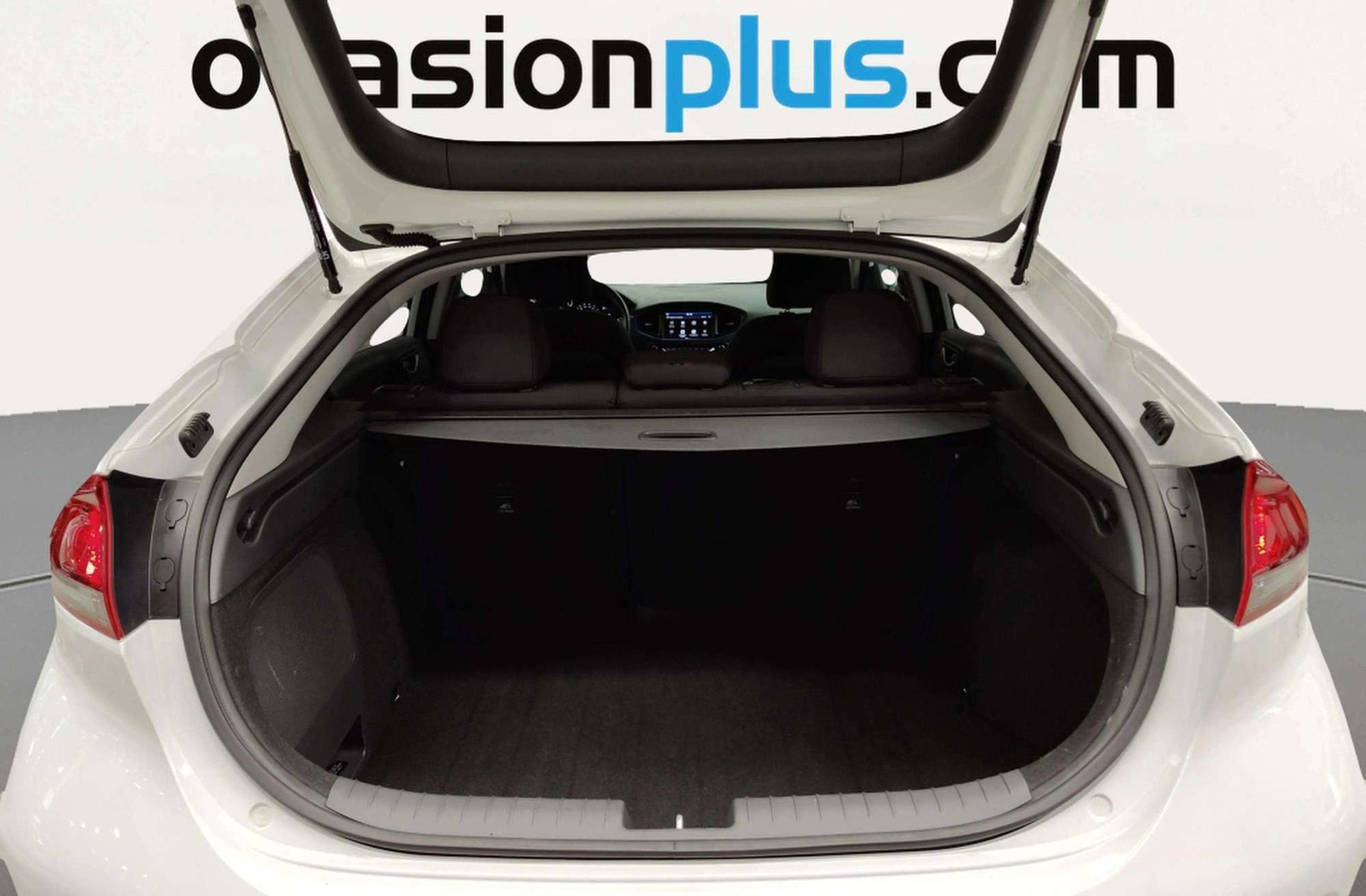 Hyundai Ioniq 1.6 GDI HEV Klass DT - foto 16