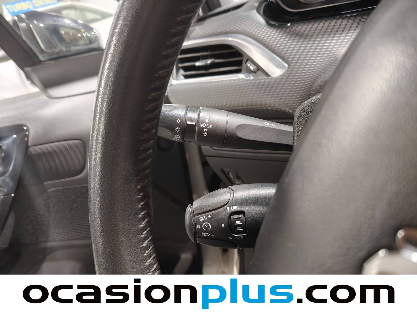 Peugeot 208 Peugeot 208 1.6 BlueHDi Style (100 CV) 2016