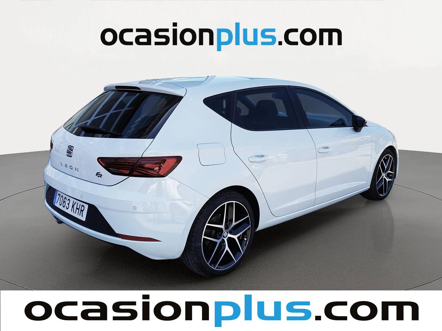 Foto trasera Seat León Seat León 2.0 TDI S&S FR Plus  (184 CV) derecha