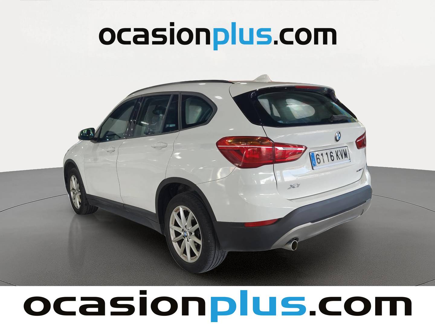 Foto trasera BMW X1 BMW X1 sDrive16d  ( 116 CV ) derecha