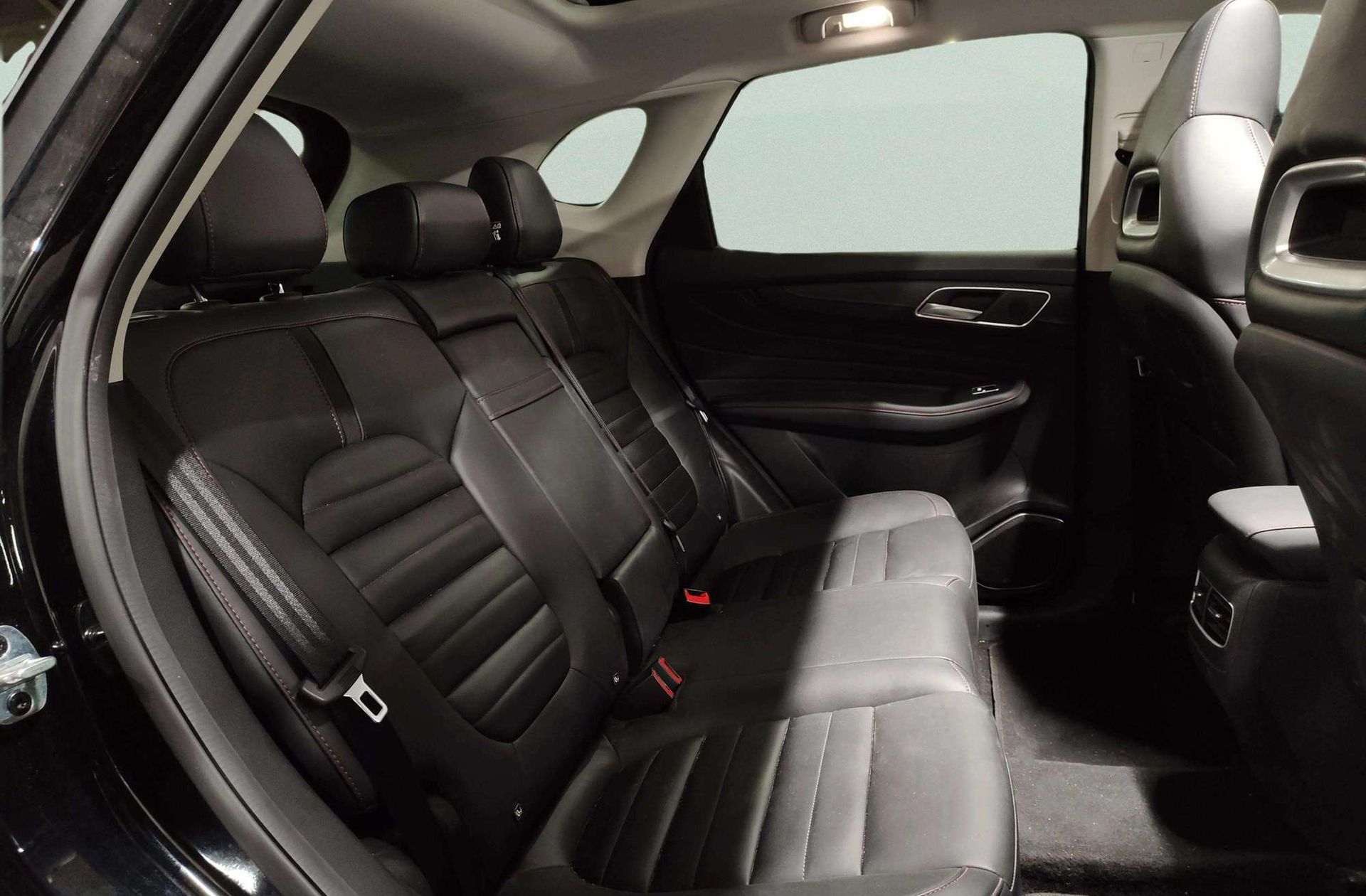 MG EHS 1.5 T-GDi PHEV Luxury - foto 24