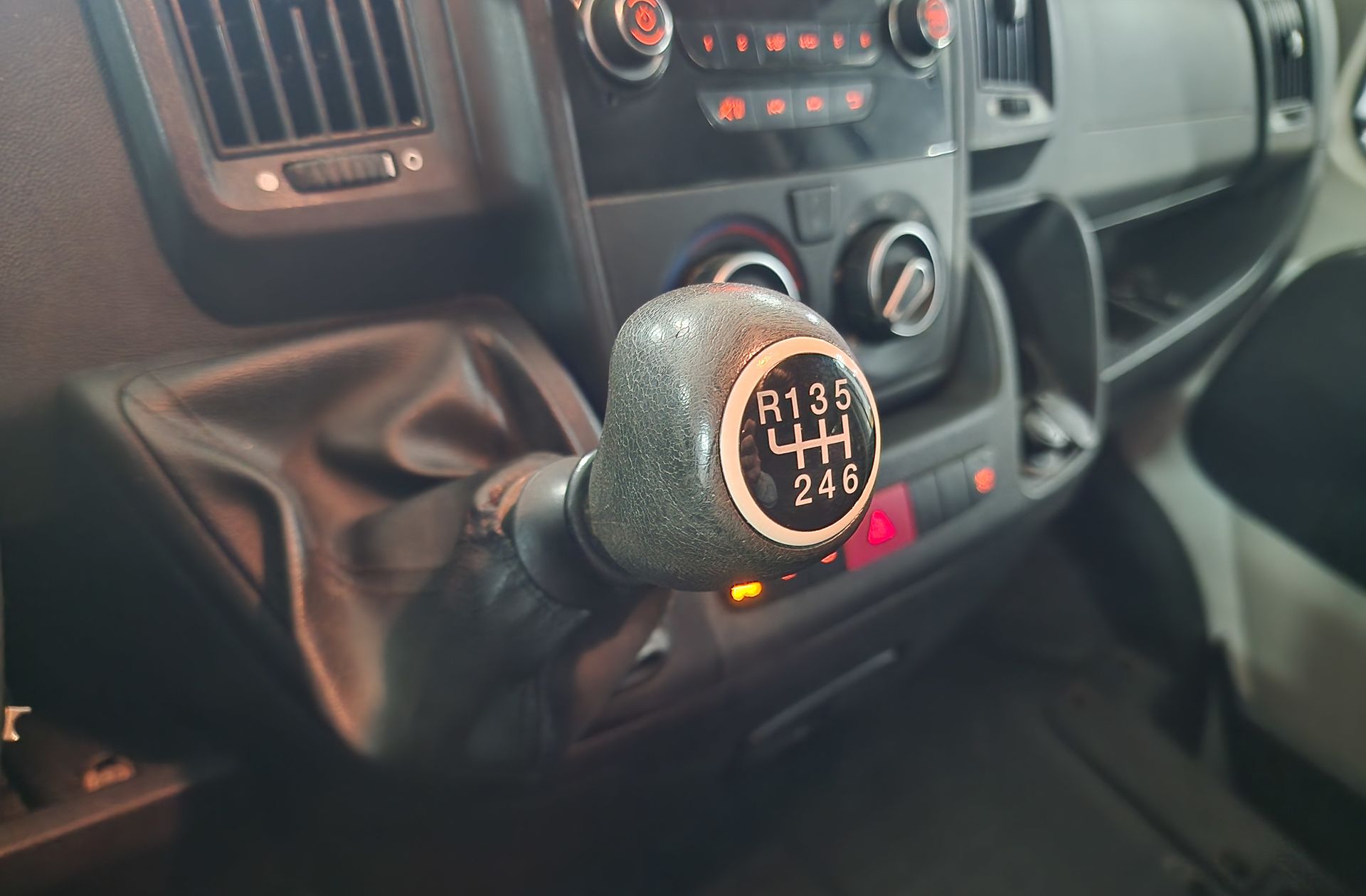 Peugeot Boxer Combi HDi 130 330 L1H1 - foto 5