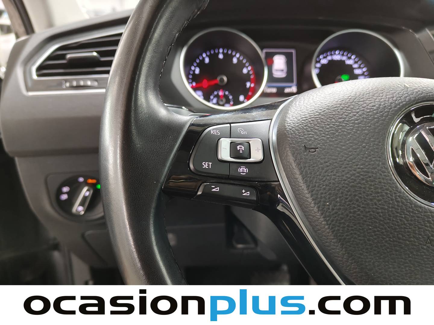 Volkswagen Tiguan Volkswagen Tiguan Advance 1.5 TSI  Pack R-line (150 CV) DSG de segunda mano