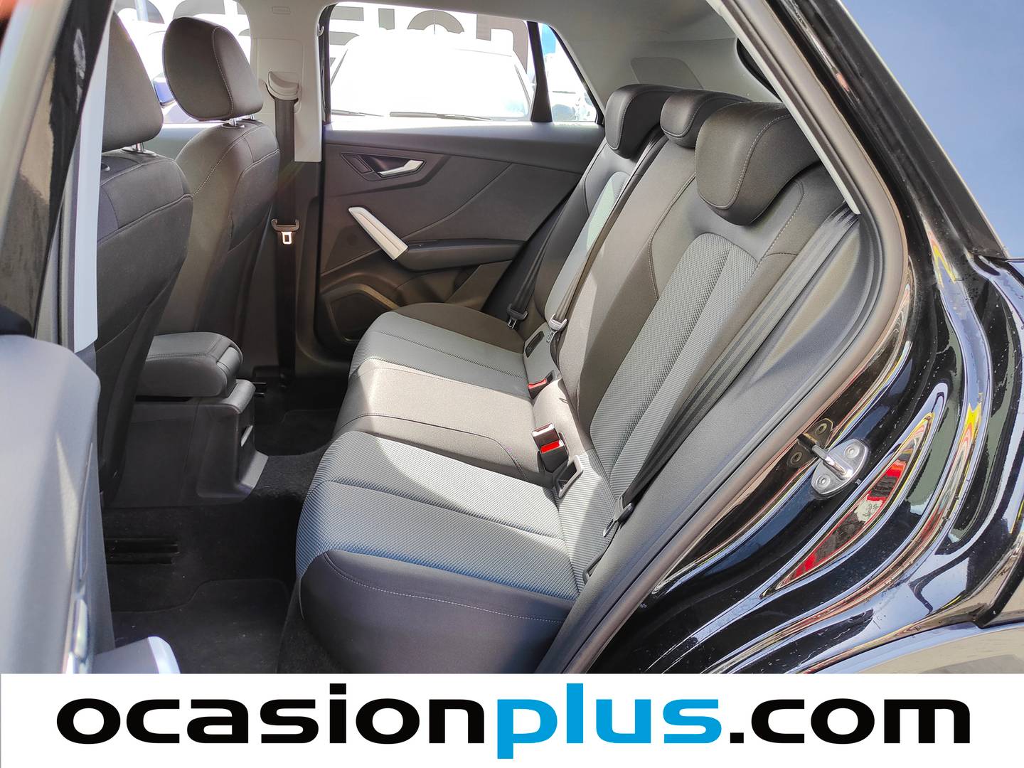 Foto asientos traseros Audi Q2 Audi Q2 Design 30 TDI (116 CV) S Tronic