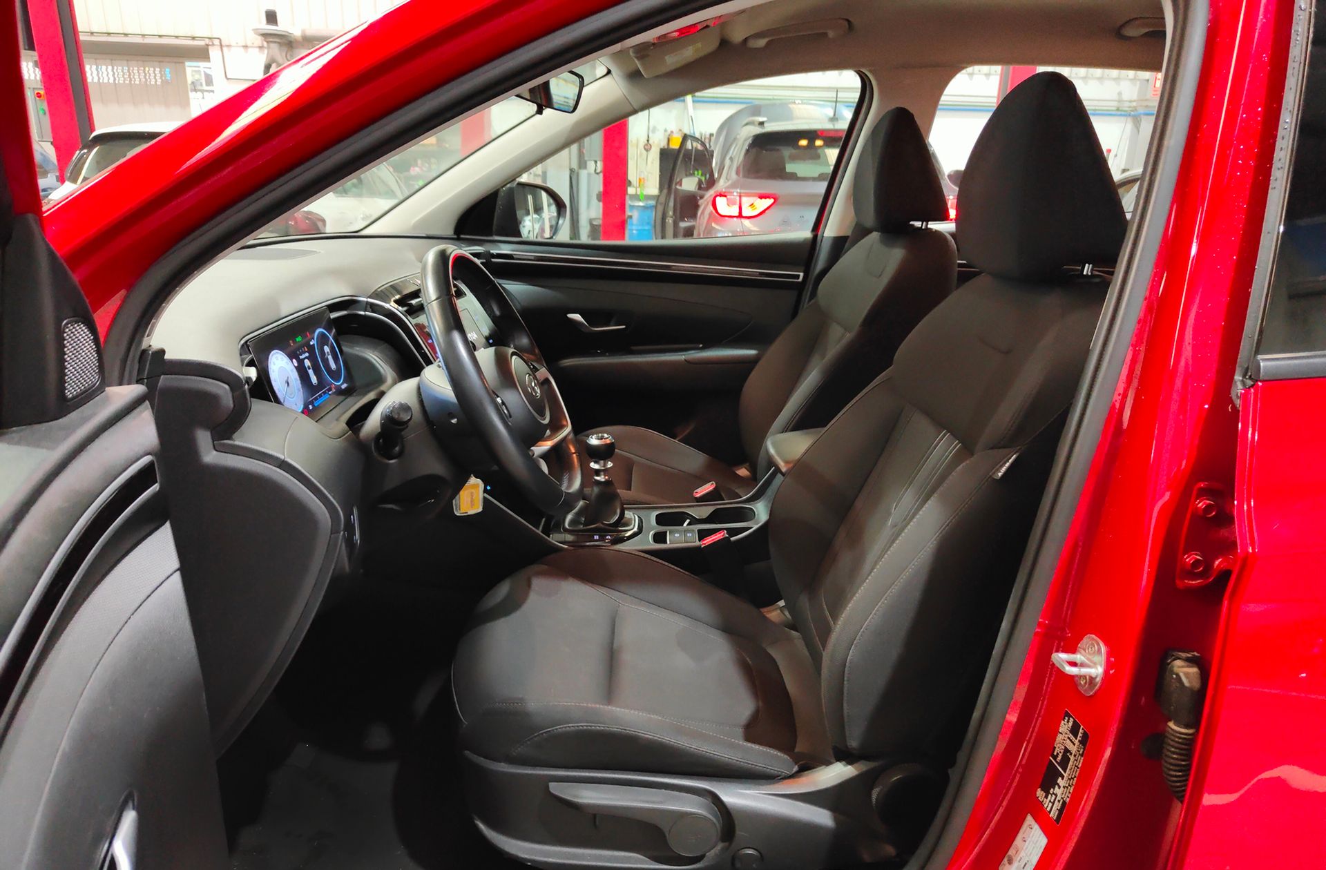 Hyundai Tucson 1.6 CRDi Maxx - foto 10