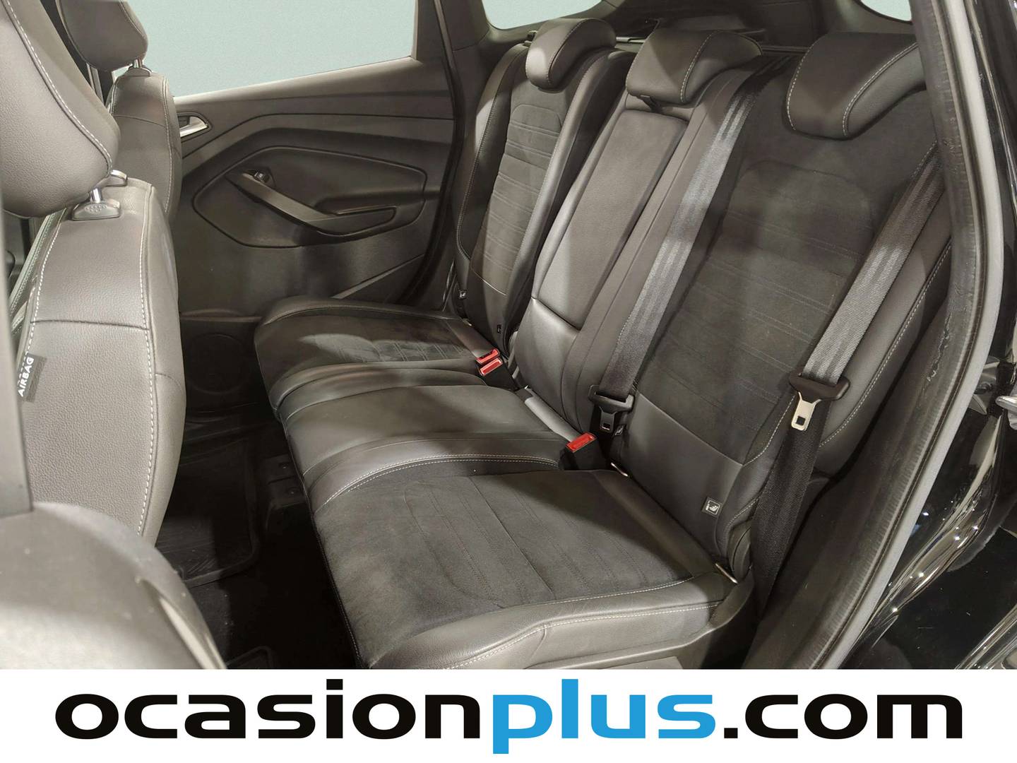 Foto asientos traseros Ford Kuga Ford Kuga 2.0 TDCI S&S ST-Line 4x2 (150 CV)