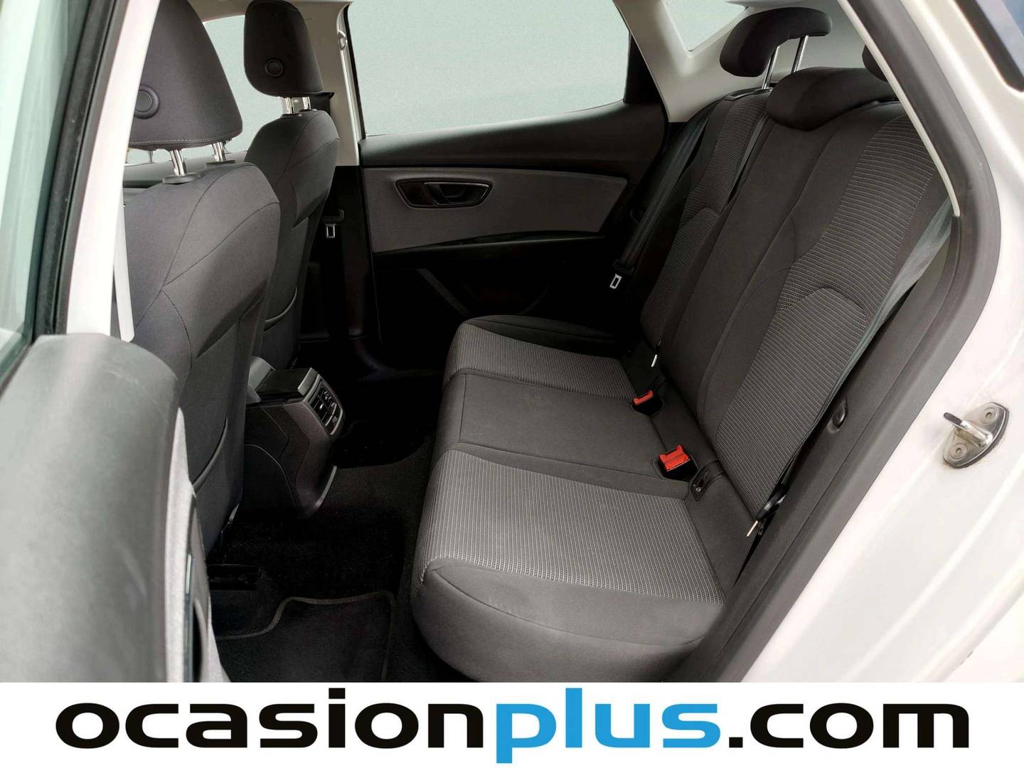 Foto asientos traseros Seat León Seat León 1.6 TDI S&S Style (115 CV)