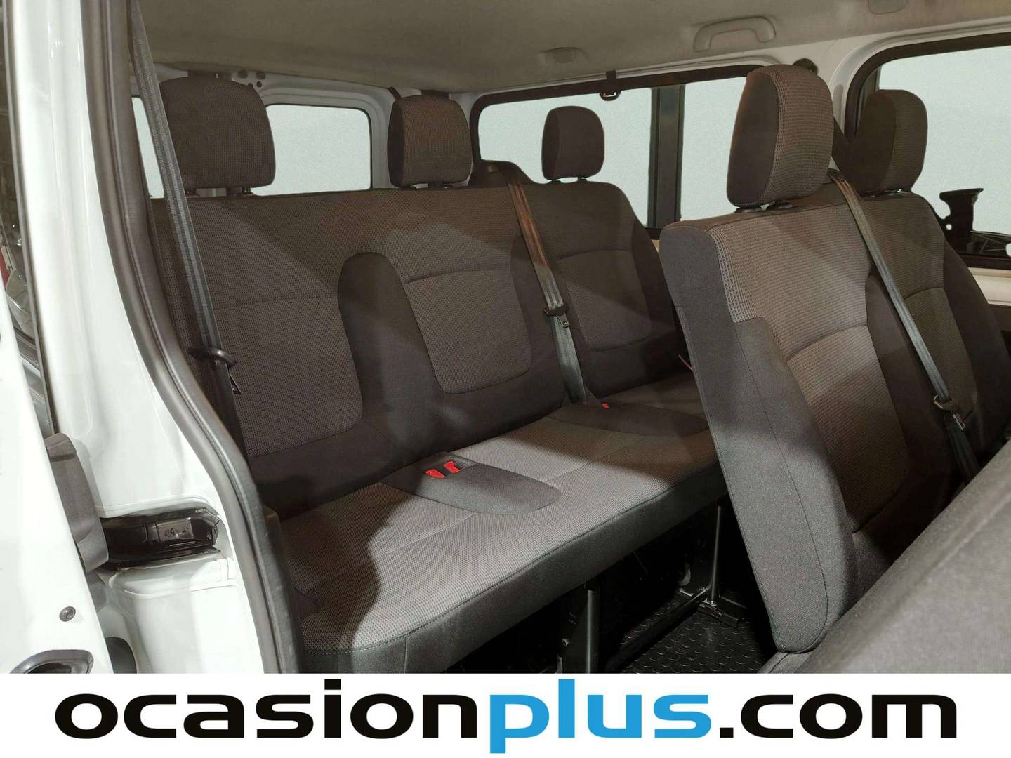 Foto asientos delanteros Nissan Primastar Nissan Primastar 2.0 dCi Acenta L2H1 1T (150 CV) 9 Plazas