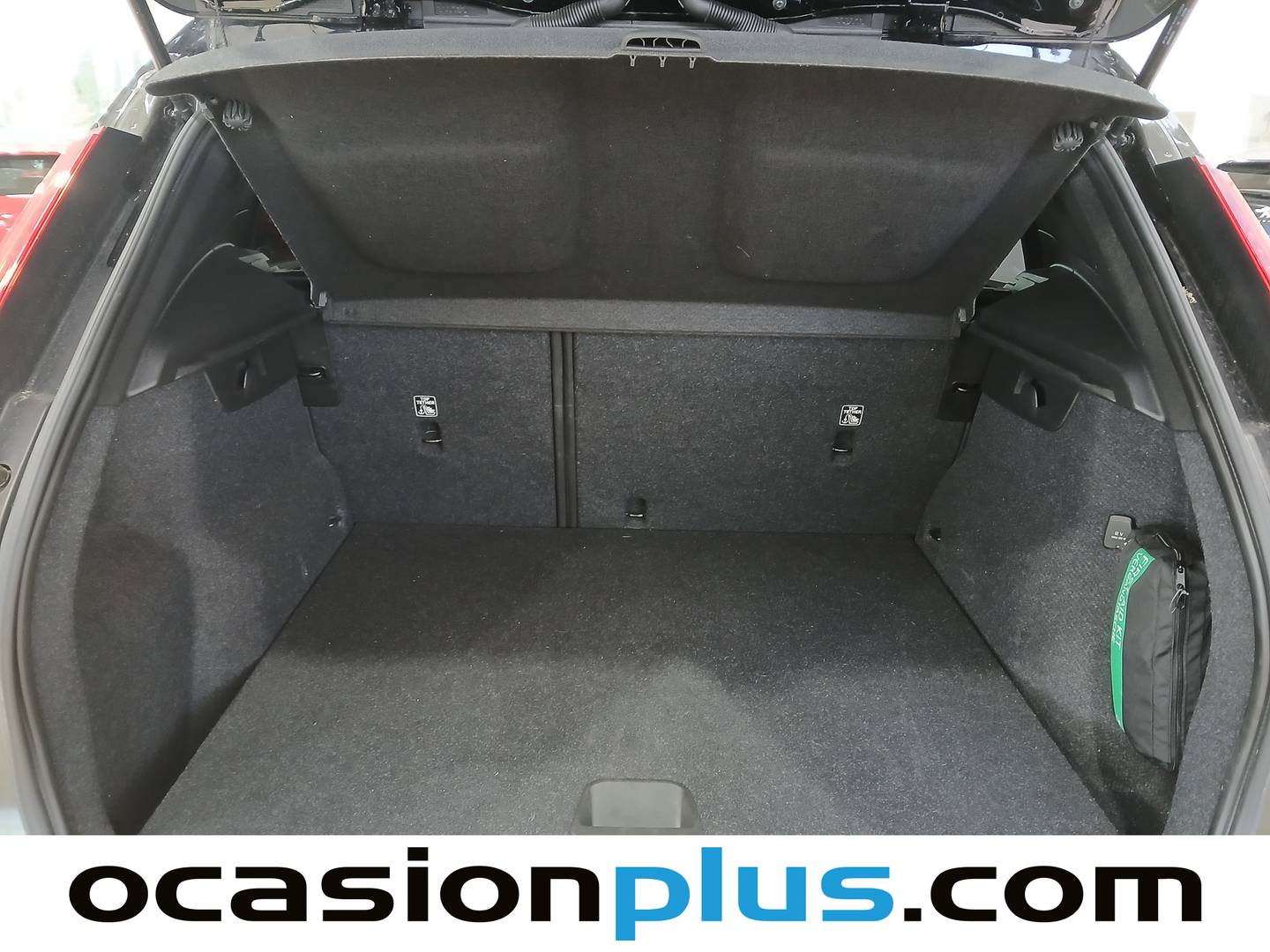 Fotos maletero Volvo XC40 Volvo XC40 T2 Momentum Core (129 CV)