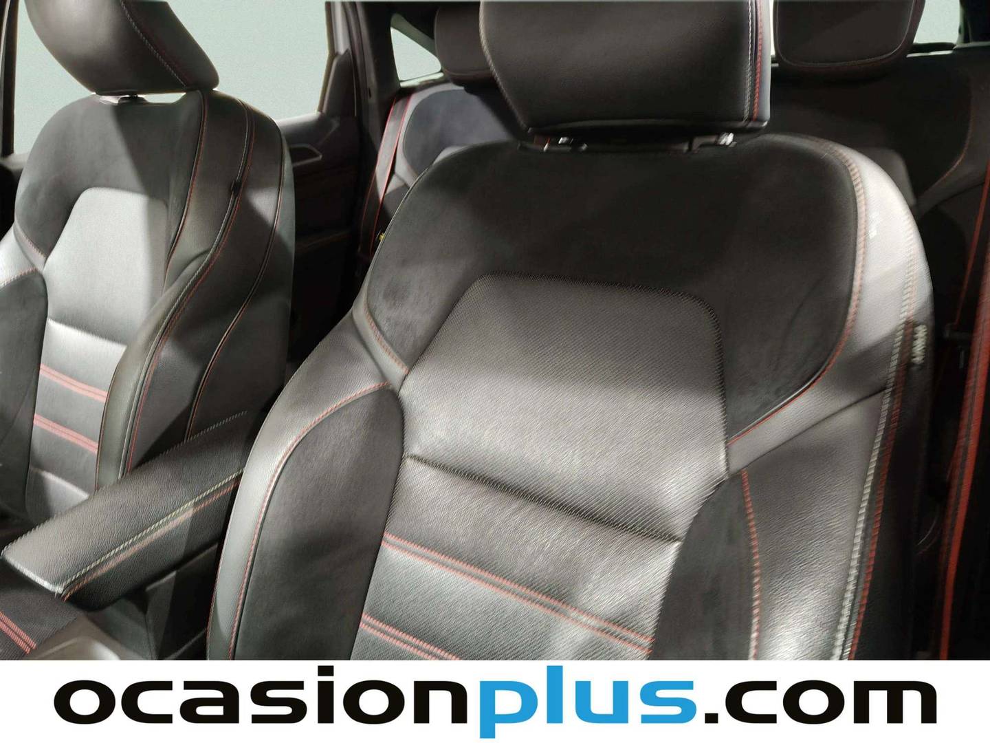 Foto Renault Arkana Renault Arkana RS Line E-Tech Híbrido  (145 CV)