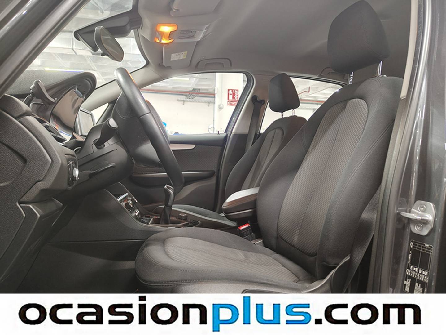 Foto asientos delanteros BMW Serie 2 Active Tourer BMW Serie 2 218d Active Tourer (150 CV)